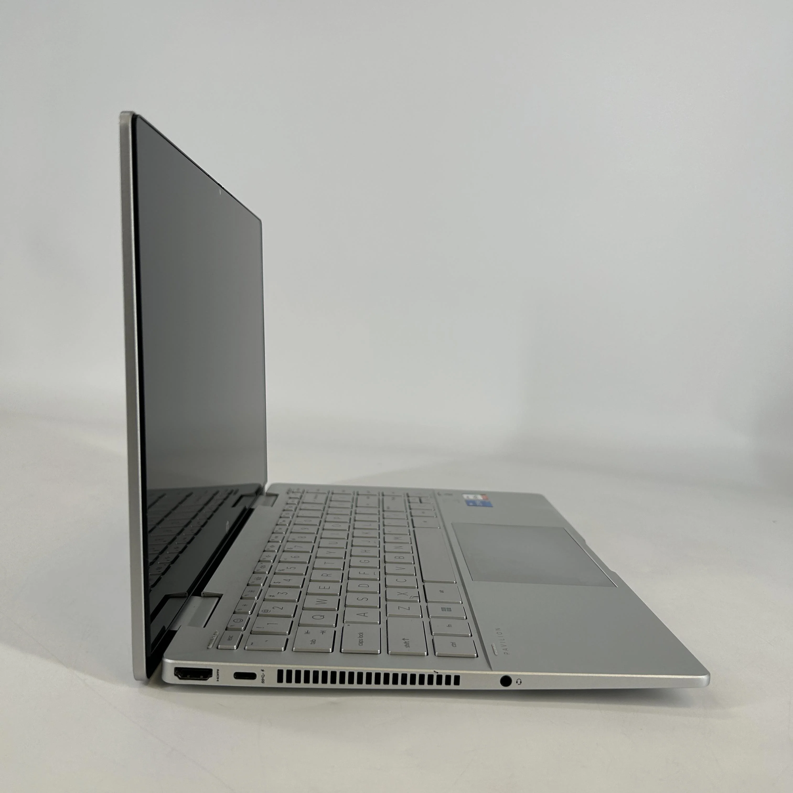 HP Pavilion x360 14 Silver 1.3 GHz Intel Core i5 12th Gen. 8GB RAM 512GB Solid State Drive - Image 3