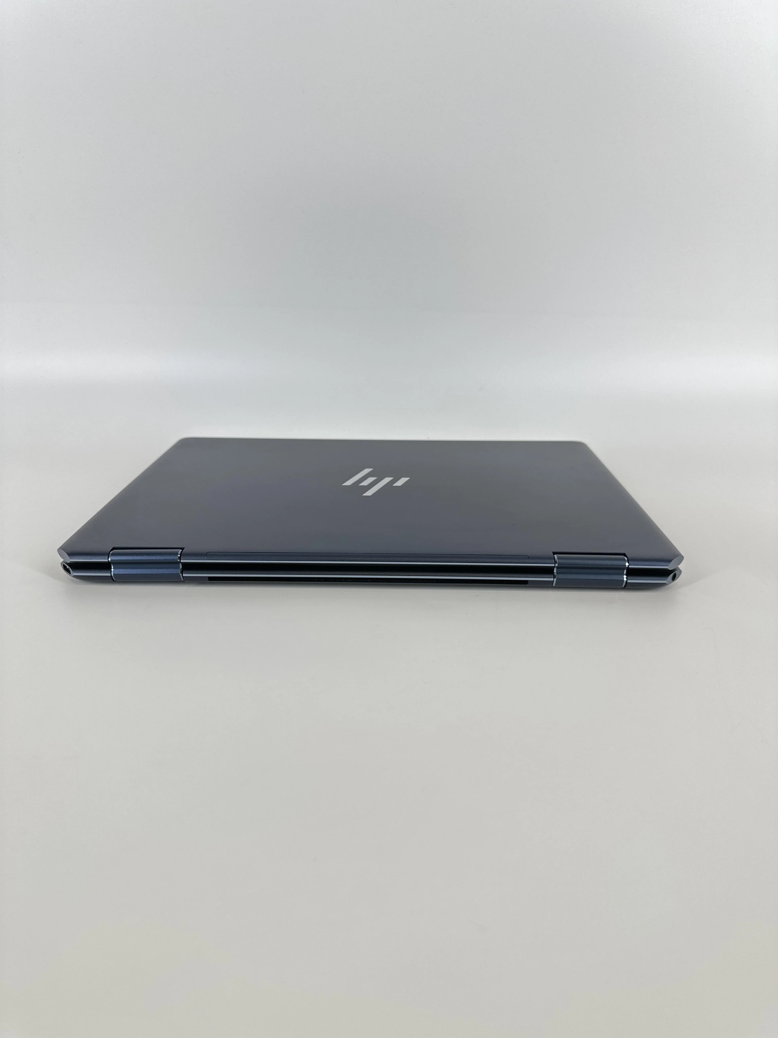 HP Spectre 14 x360 Blue 1.7 GHz Intel Core i7 12th Gen. 16GB RAM 512GB Solid State Drive - Image 9