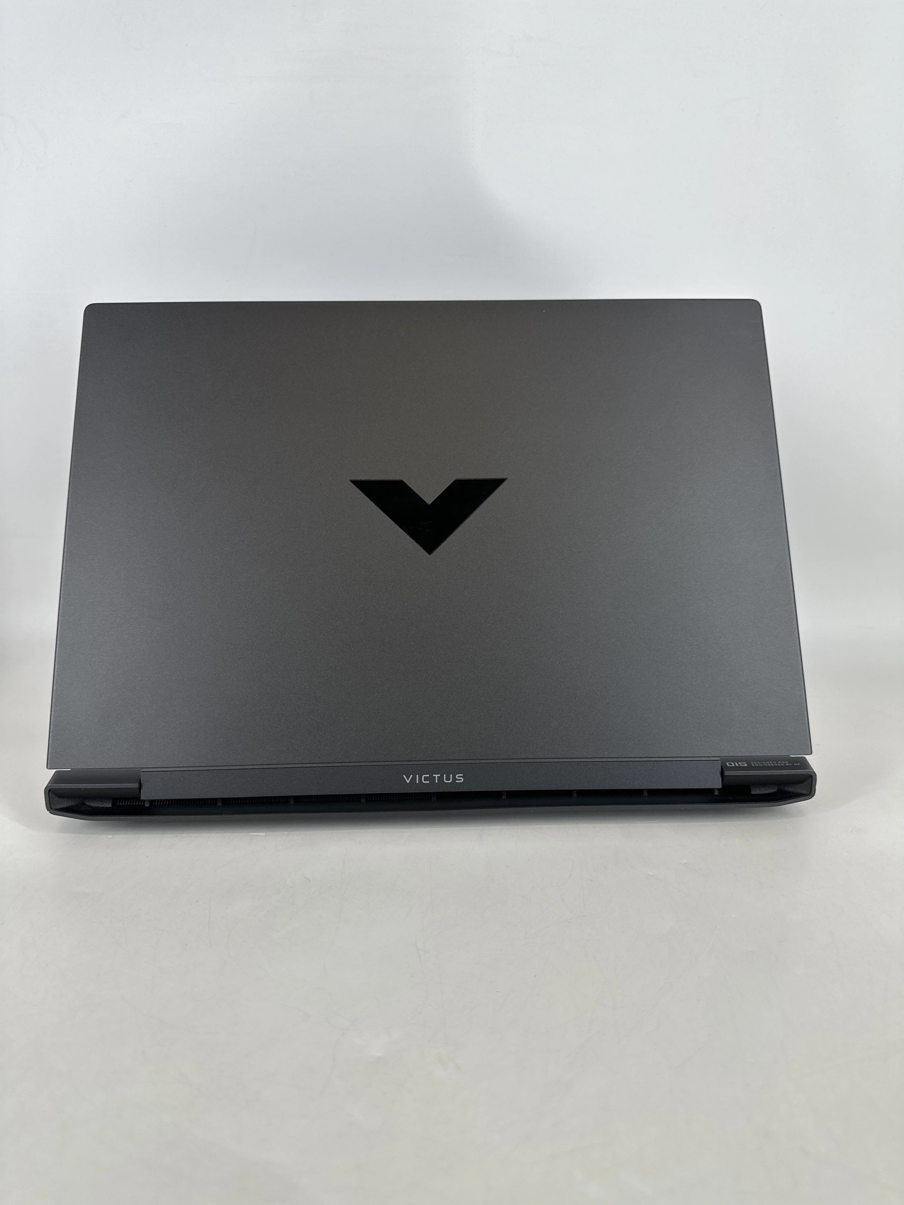 HP Victus 15.6 Gray 3.3 GHz AMD Ryzen 5 7535HS 8GB RAM 512GB Solid State Drive NVIDIA GeForce RTX 2050 4 GB - Image 6