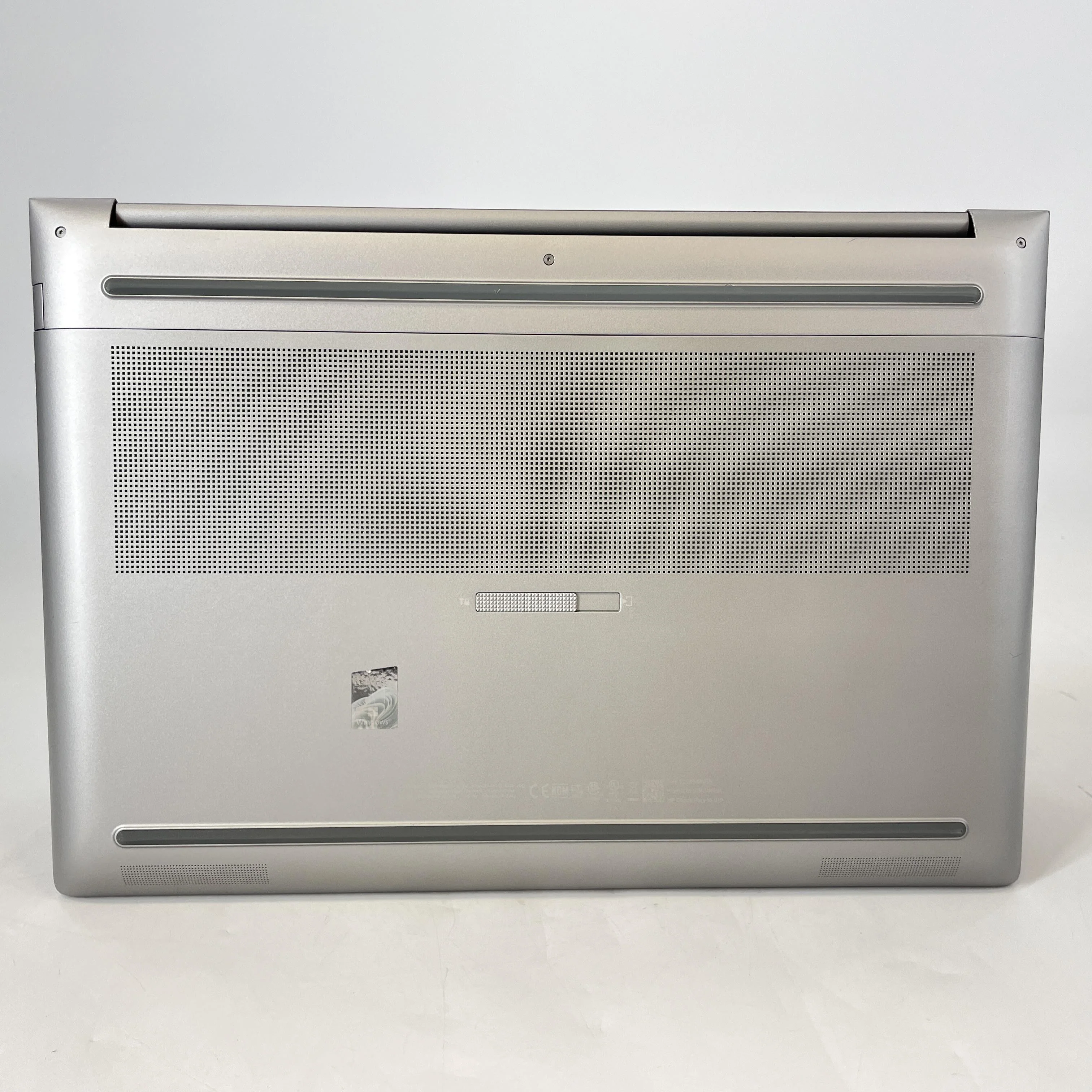 HP ZBook Fury 16 G10 Silver 2.1 GHz Intel Core i7 13th Gen. 32GB RAM 1TB Solid State Drive NVIDIA RTX 2000 Ada 8 GB - Image 6