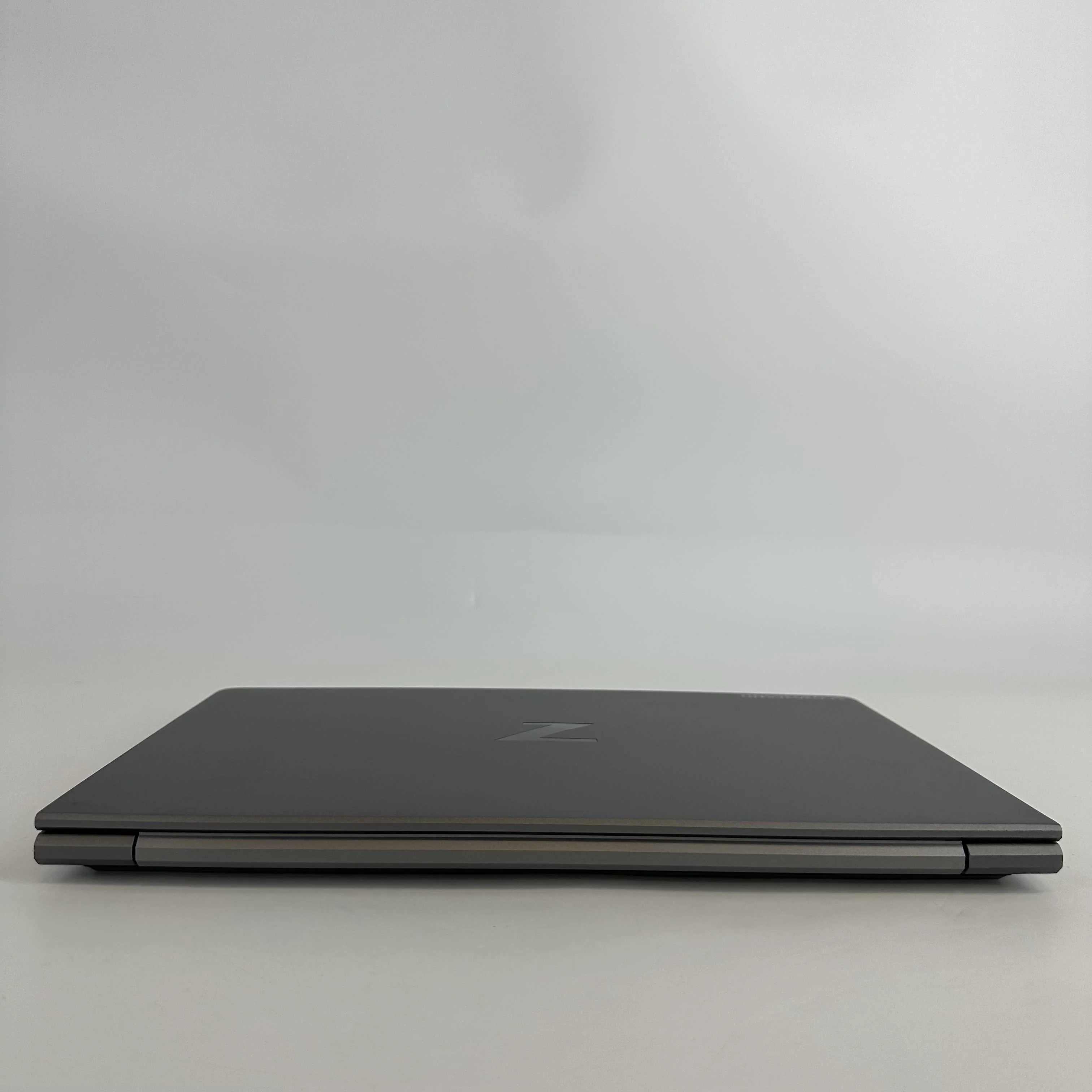 HP ZBook Power 15 G9 Gray 2.4 GHz Intel Core i7 12th Gen. 32GB RAM 1TB Solid State Drive NVIDIA RTX A2000 8 GB - Image 20