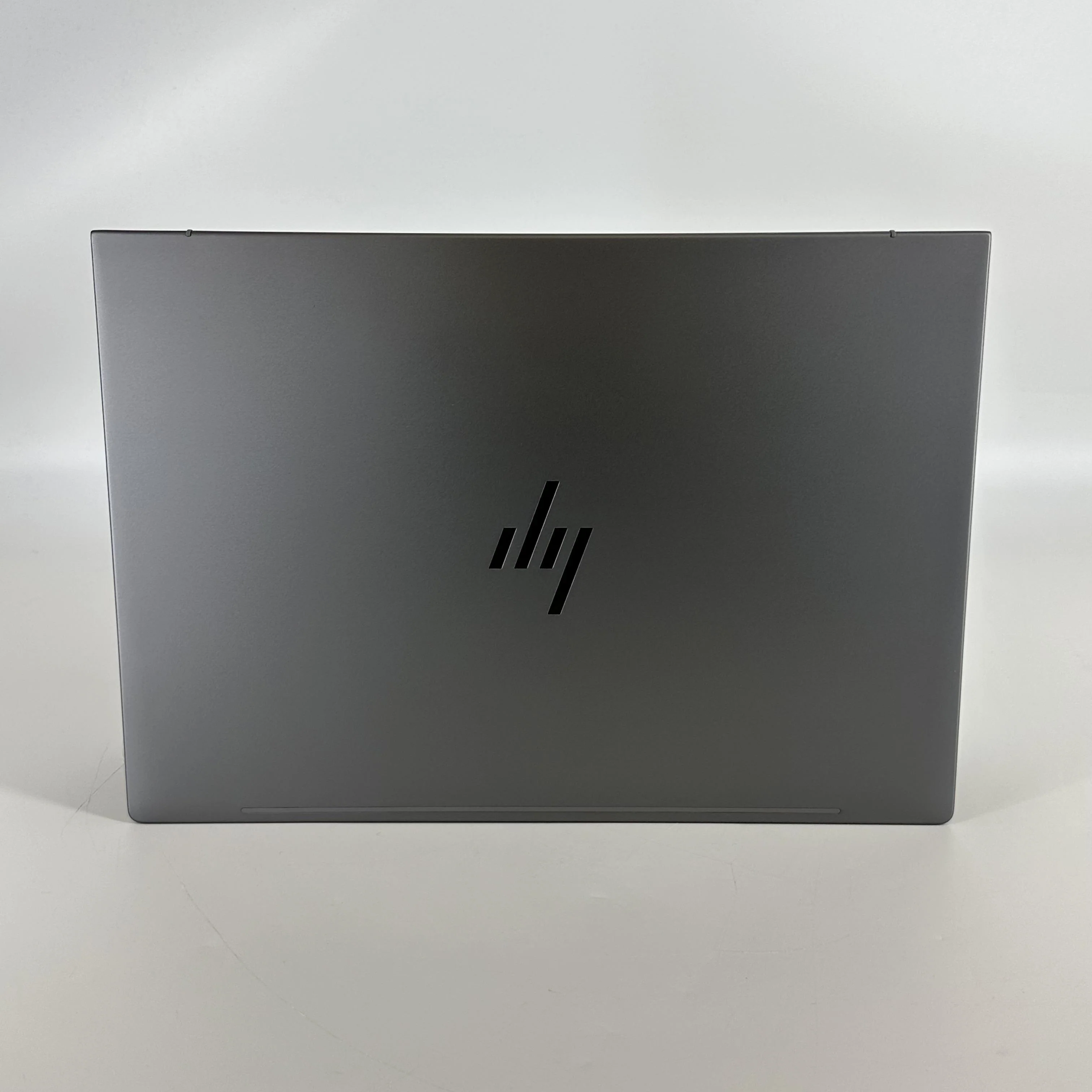 HP ZBook Power 16 G11 Silver 1.4 GHz Intel Core Ultra 7 64GB RAM 512GB Solid State Drive NVIDIA RTX 2000 Ada 8 GB - Image 5