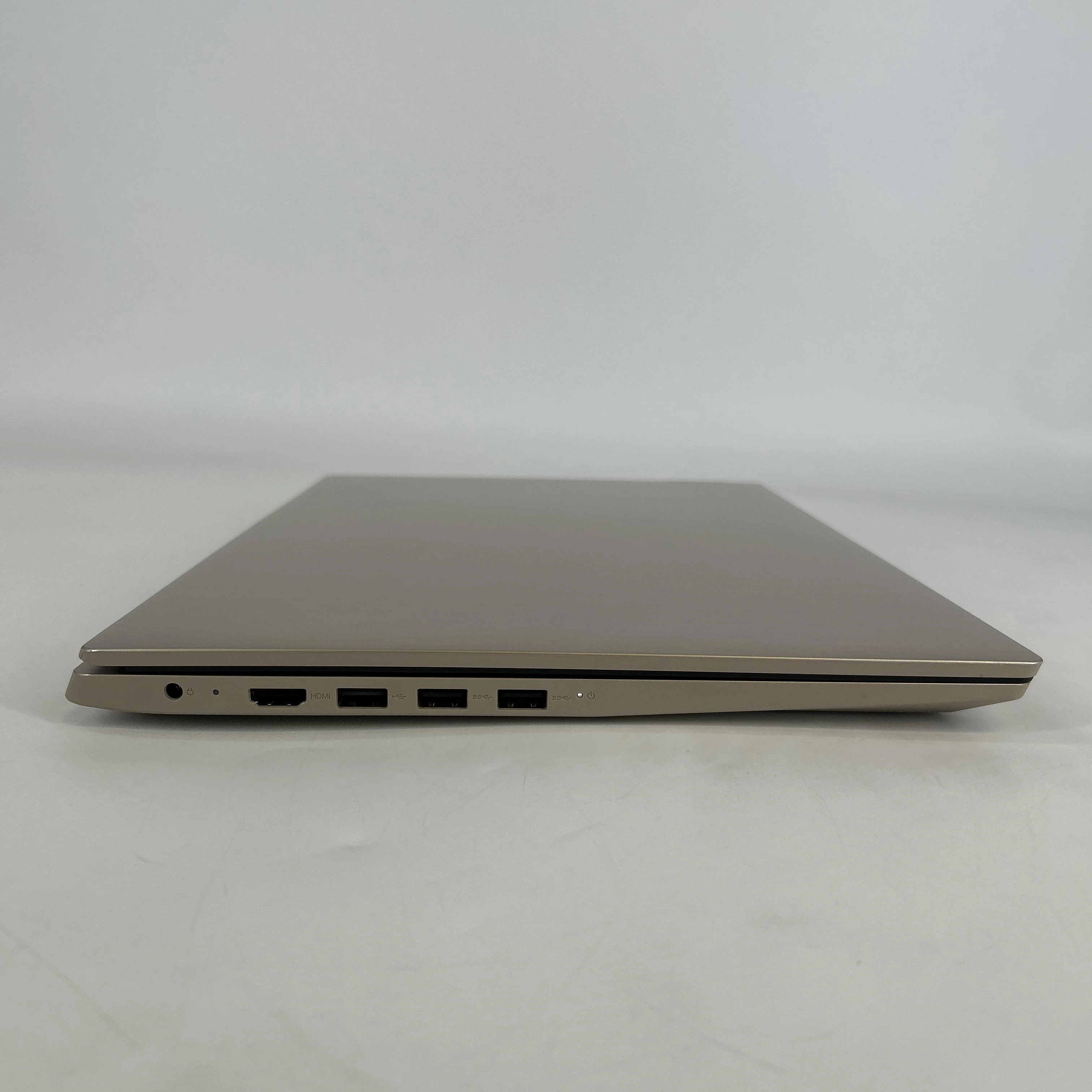 Lenovo IdeaPad 3i 15.6 Silver 3.0 GHz Intel Core i3 11th Gen. 8GB RAM 256GB Solid State Drive - Image 9