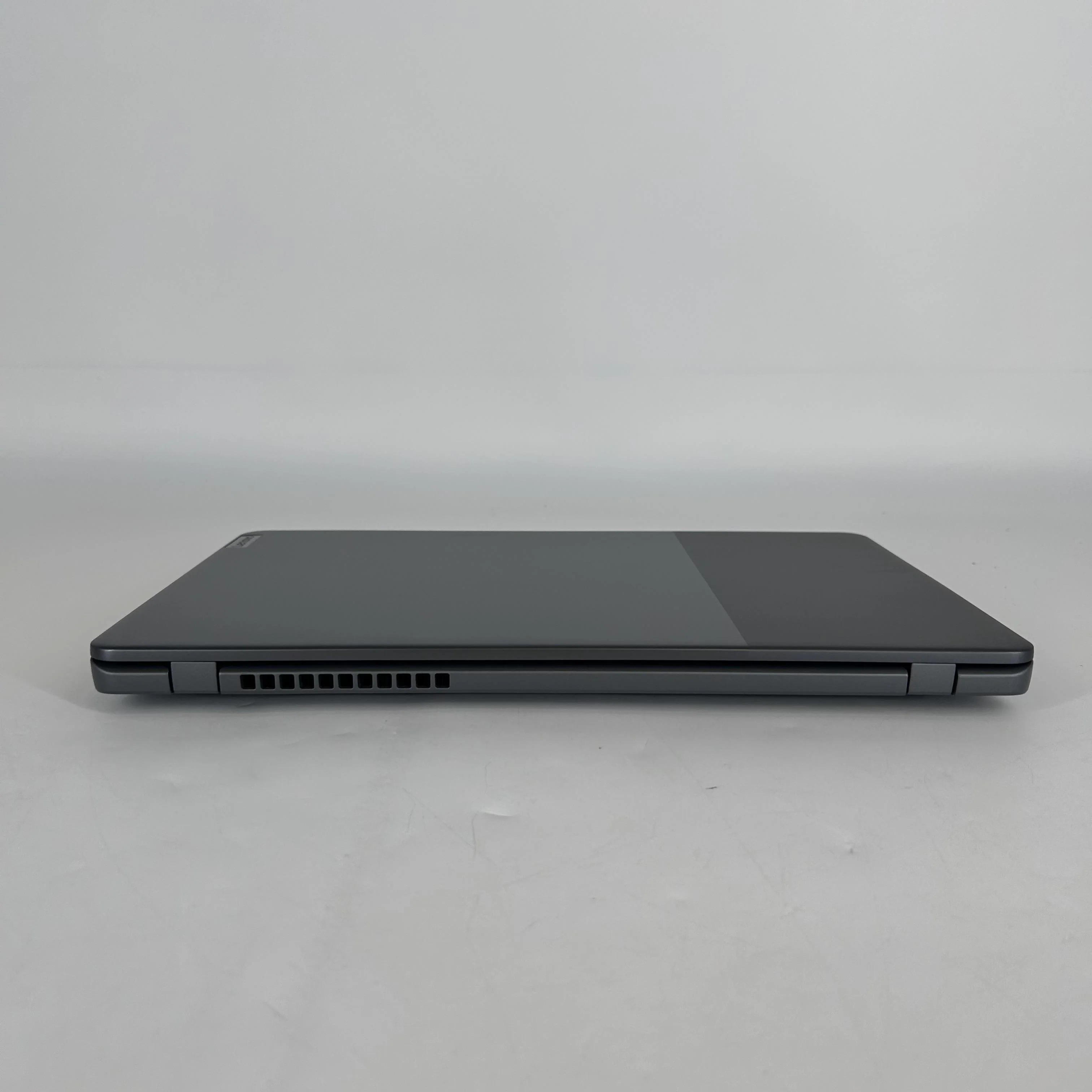 Lenovo IdeaPad Slim 3 14 Grey 3.8 GHz Intel Core i3 8GB RAM 128GB Embedded MultiMediaCard - Image 6