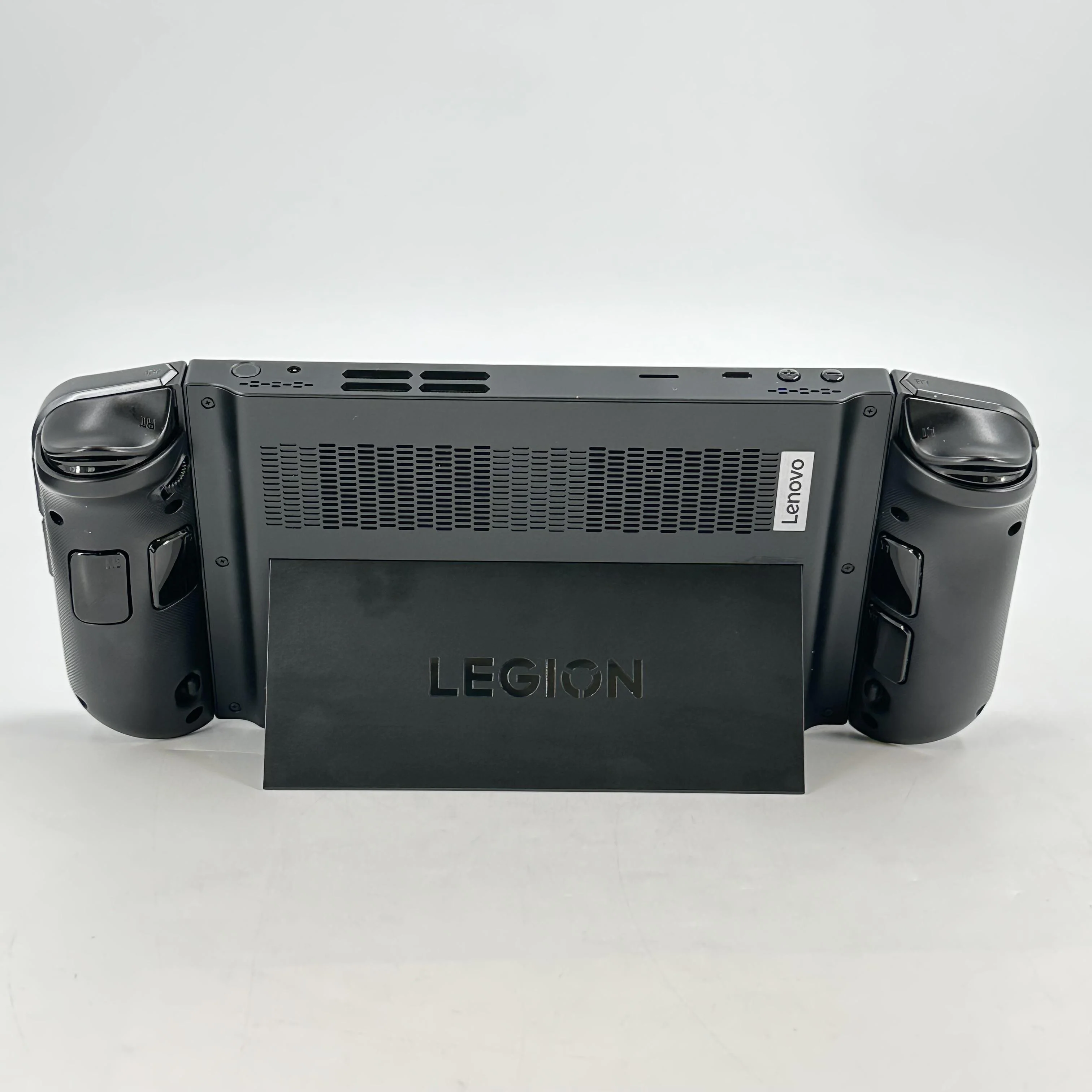 Lenovo Legion Go AMD Ryzen Z1 Extreme 16GB RAM 1TB Solid State Drive - Image 4