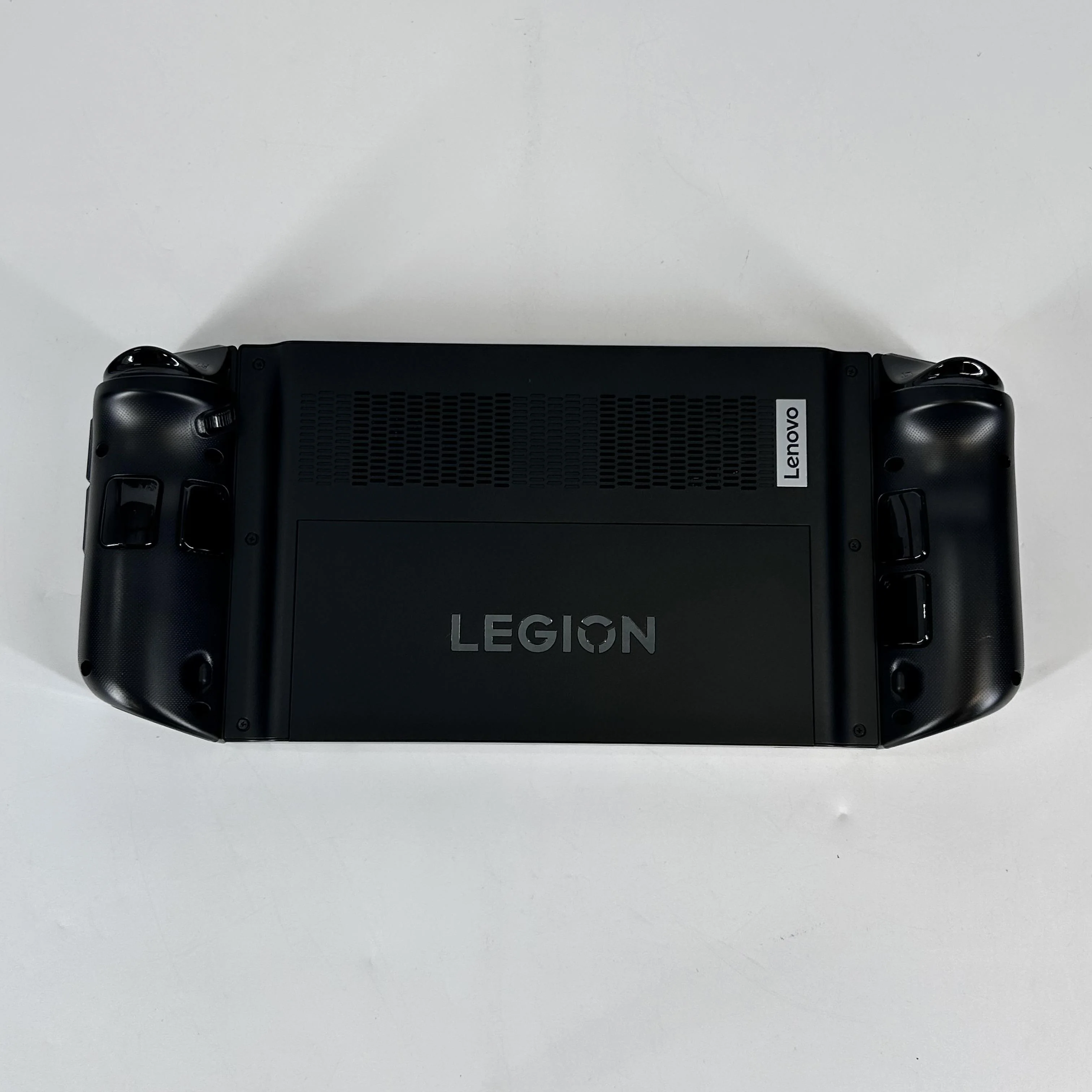 Lenovo Legion Go AMD Ryzen Z1 Extreme 16GB RAM 1TB Solid State Drive - Image 3