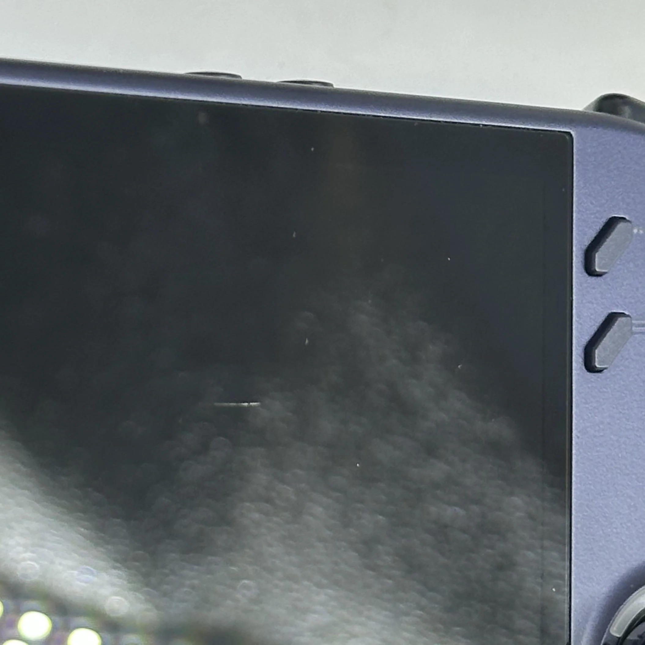 Lenovo Legion Go S Nebula Nocturne AMD Ryzen Z1 Extreme 32GB RAM 1TB Solid State Drive - Image 8