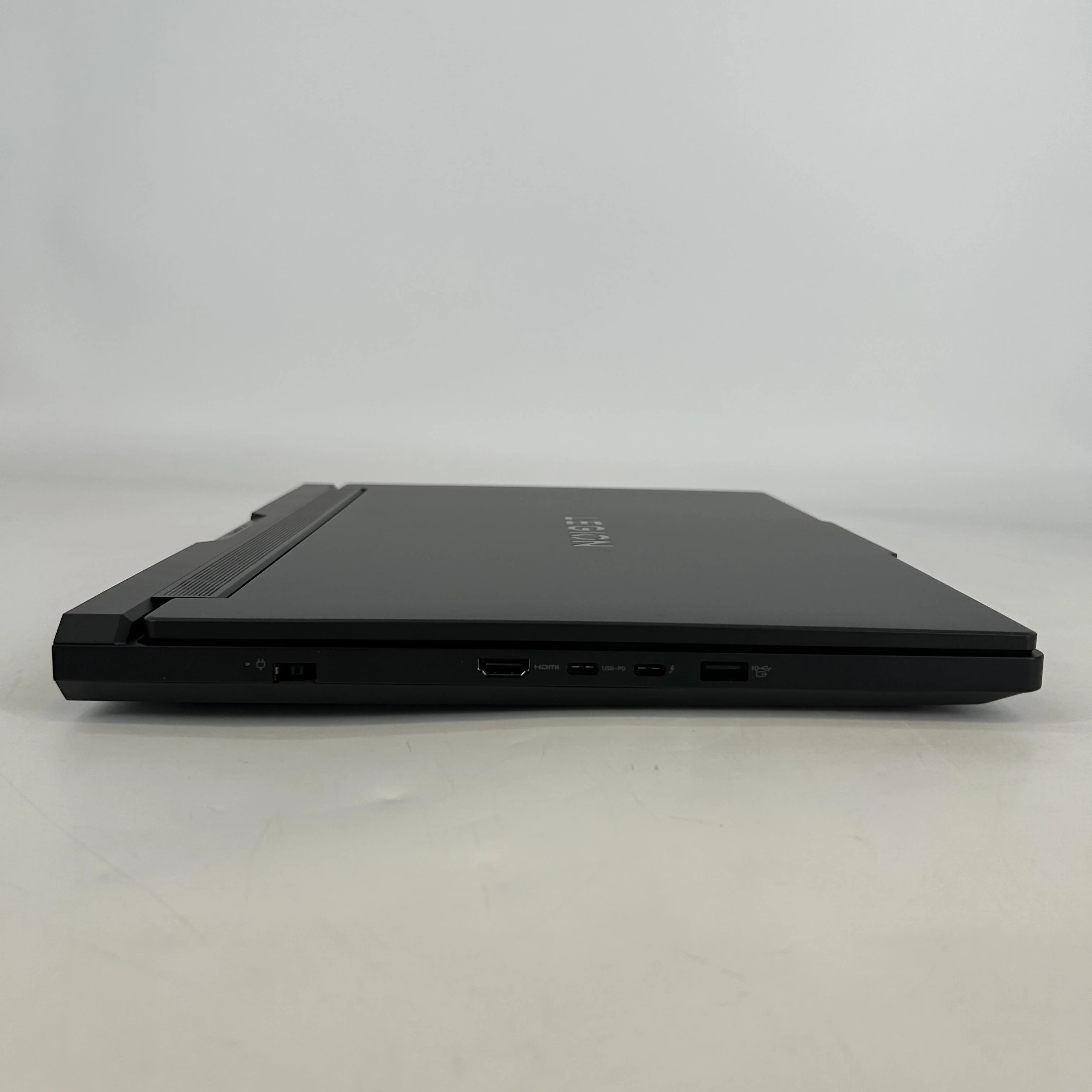 Lenovo Legion Pro 7i Gen 10 16 Black 2.7 GHz Intel Core Ultra 9 Series 2 32GB RAM 1TB Solid State Drive NVIDIA GeForce RTX 5070 Ti 12 GB - Image 10