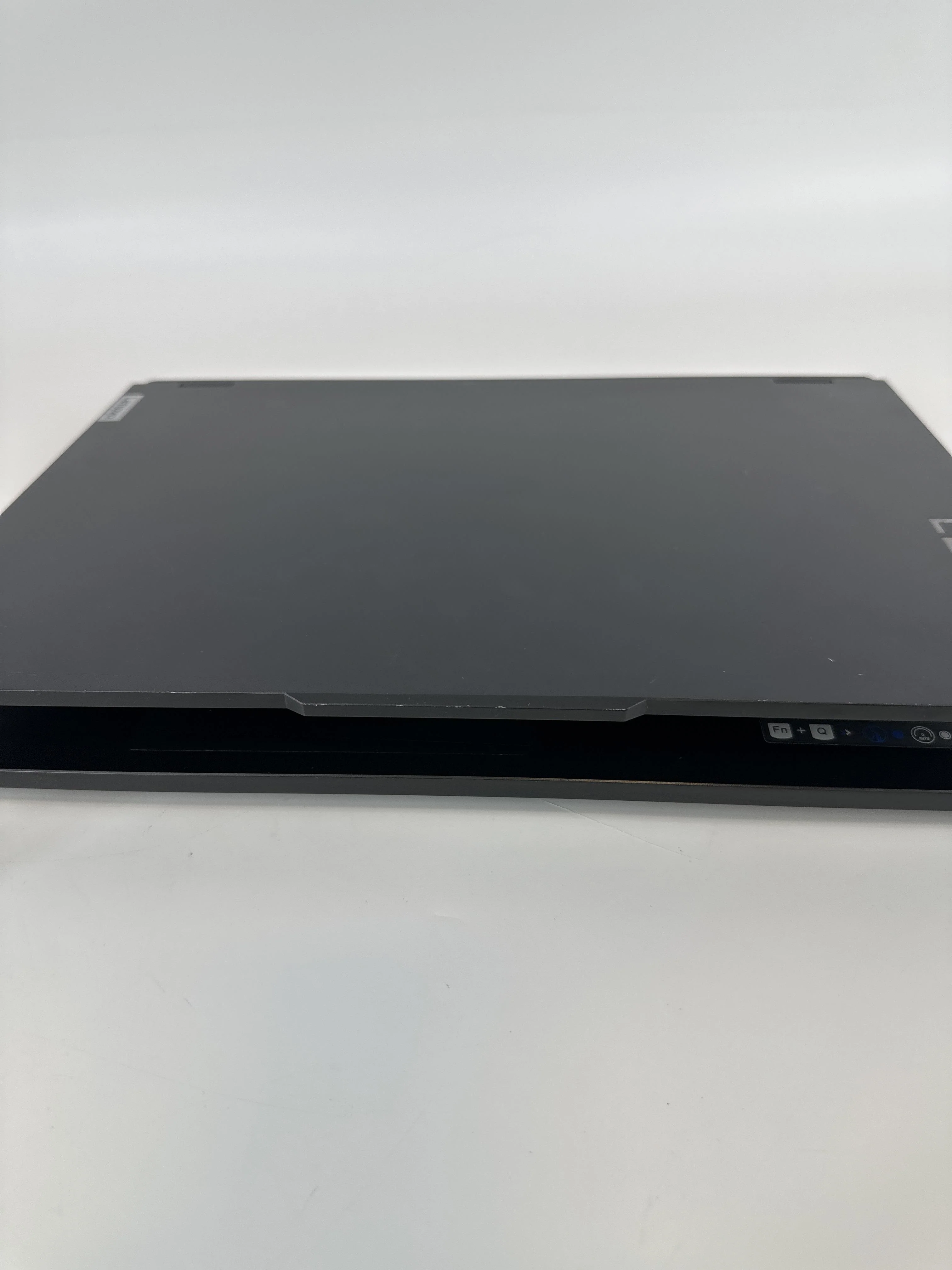 Lenovo Legion Pro 7i Gen 9 16 Black 2.2 GHz Intel Core i9 14th Gen. 32GB RAM 1TB Solid State Drive 1TB Solid State Drive NVIDIA GeForce RTX 4080 12 GB - Image 12