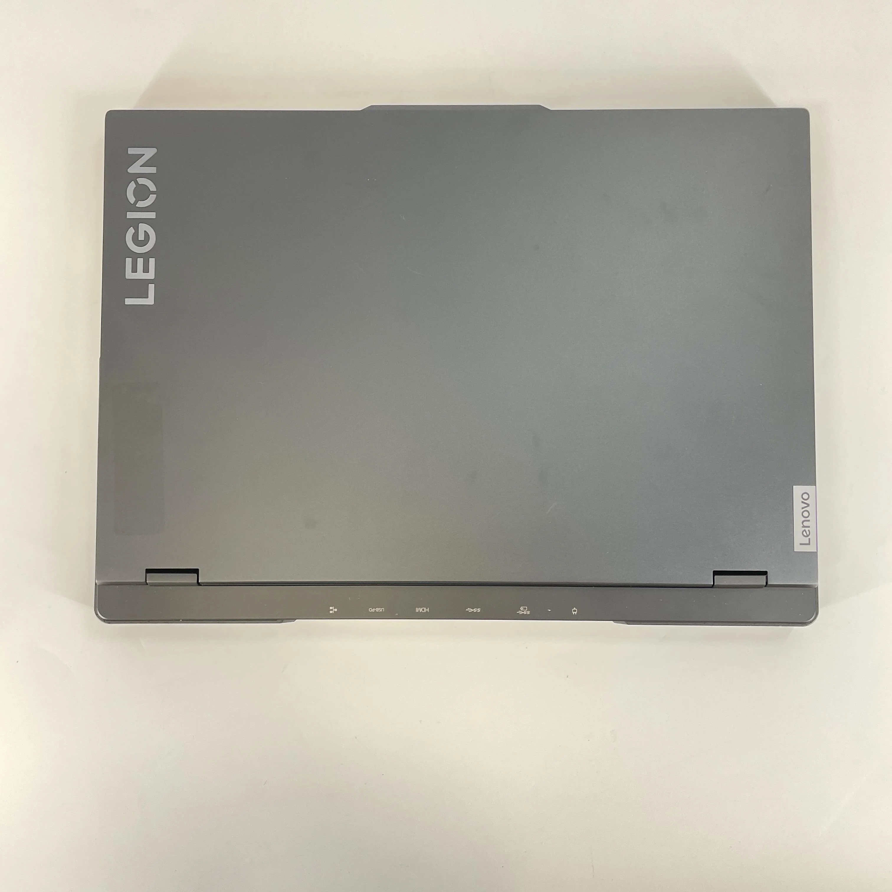 Lenovo Legion Pro 7i Gen 9 16 Black 2.2 GHz Intel Core i9 14th Gen. 32GB RAM 1TB Solid State Drive 1TB Solid State Drive NVIDIA GeForce RTX 4090 16 GB - Image 8