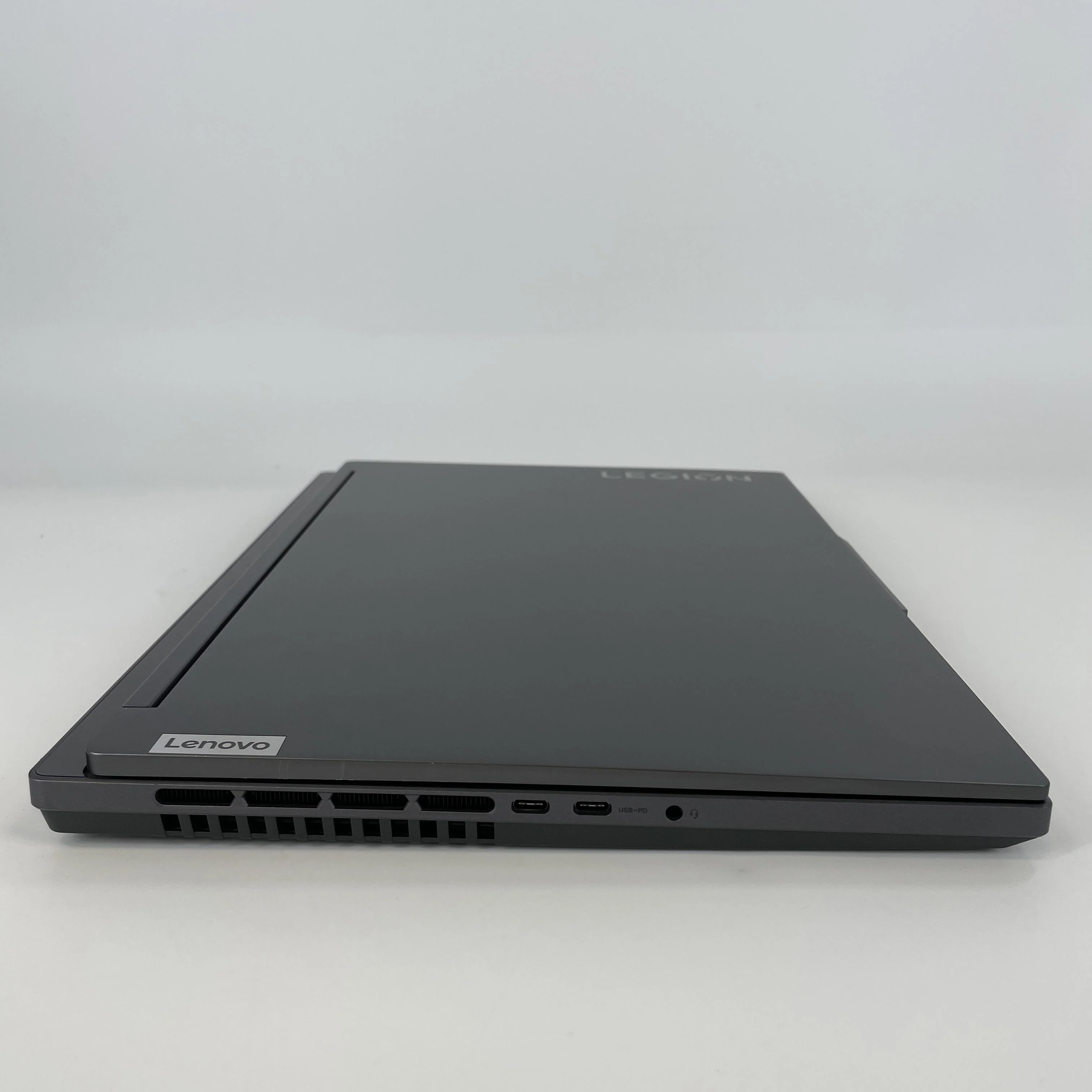 Lenovo Legion Slim 5 Gen 8 16 Gray 4.3 GHz AMD Ryzen 5 7640HS 16GB RAM 512GB Solid State Drive NVIDIA GeForce RTX 4060 8 GB - Image 7