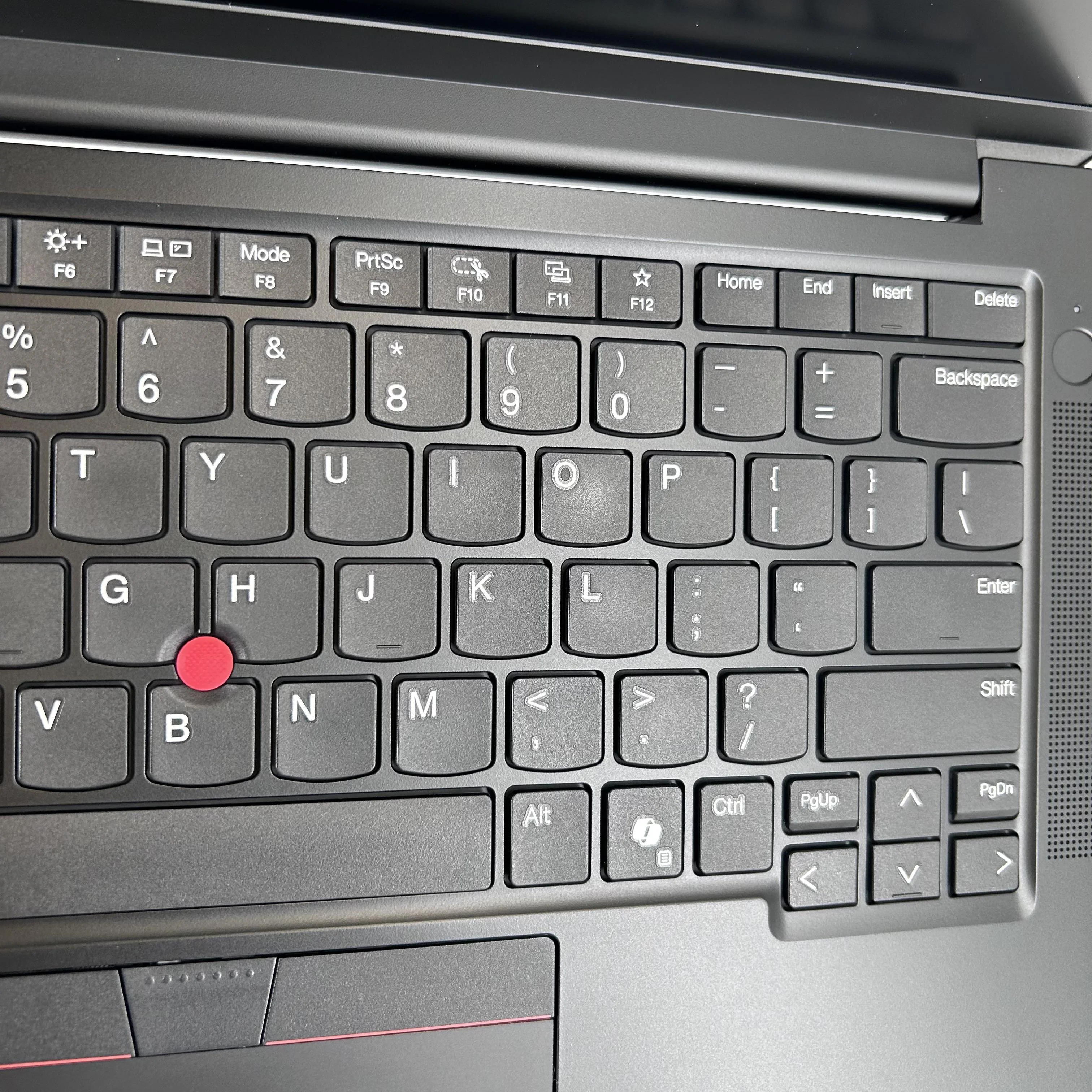 Lenovo ThinkPad E14 Gen 7 Black 2.2 GHz Intel Core 5 Series 2 8GB RAM 256GB Solid State Drive - Image 12