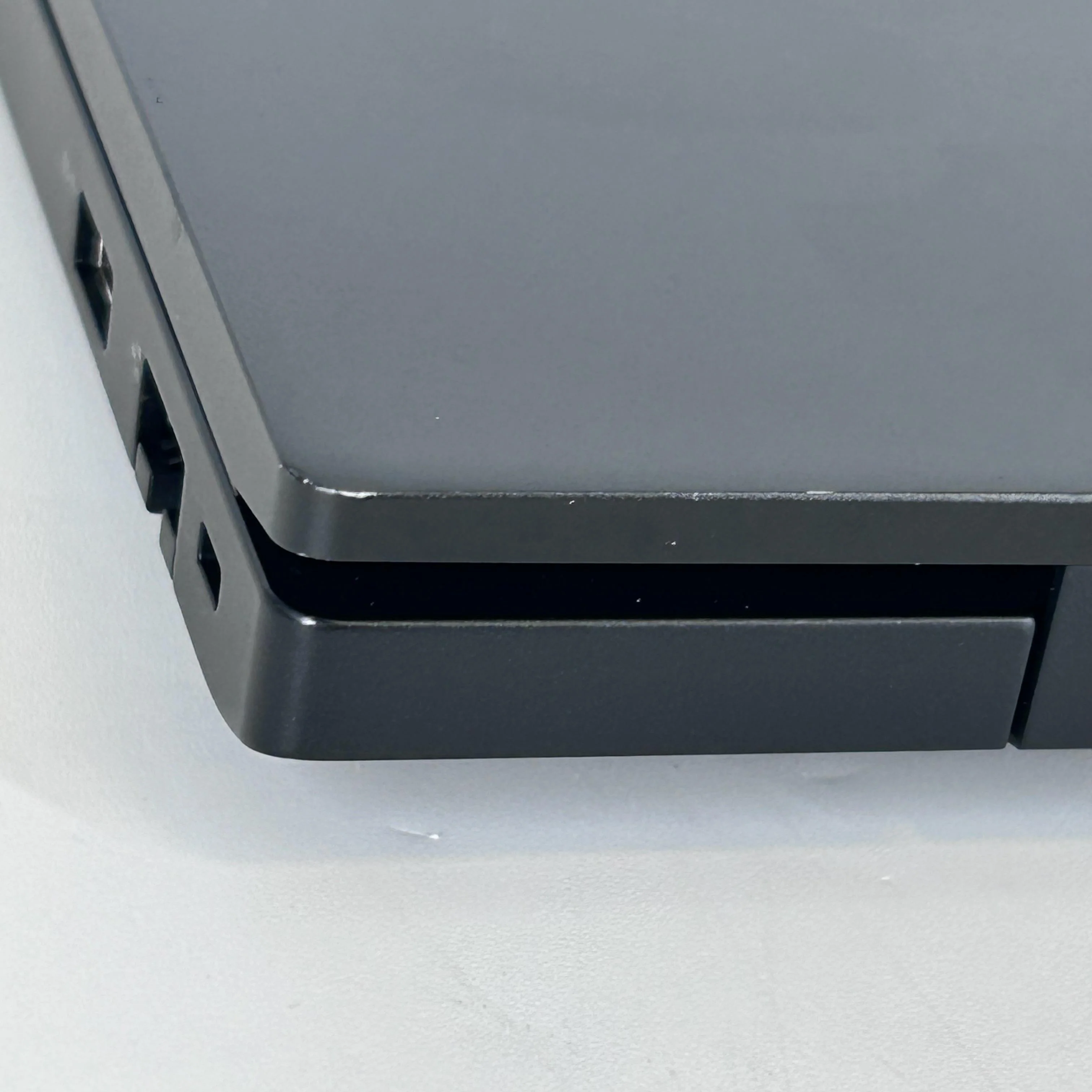 Lenovo ThinkPad E16 Gen 1 Black 2.0 GHz AMD Ryzen 7 7730U 24GB RAM 1TB Solid State Drive 512GB Solid State Drive - Image 16