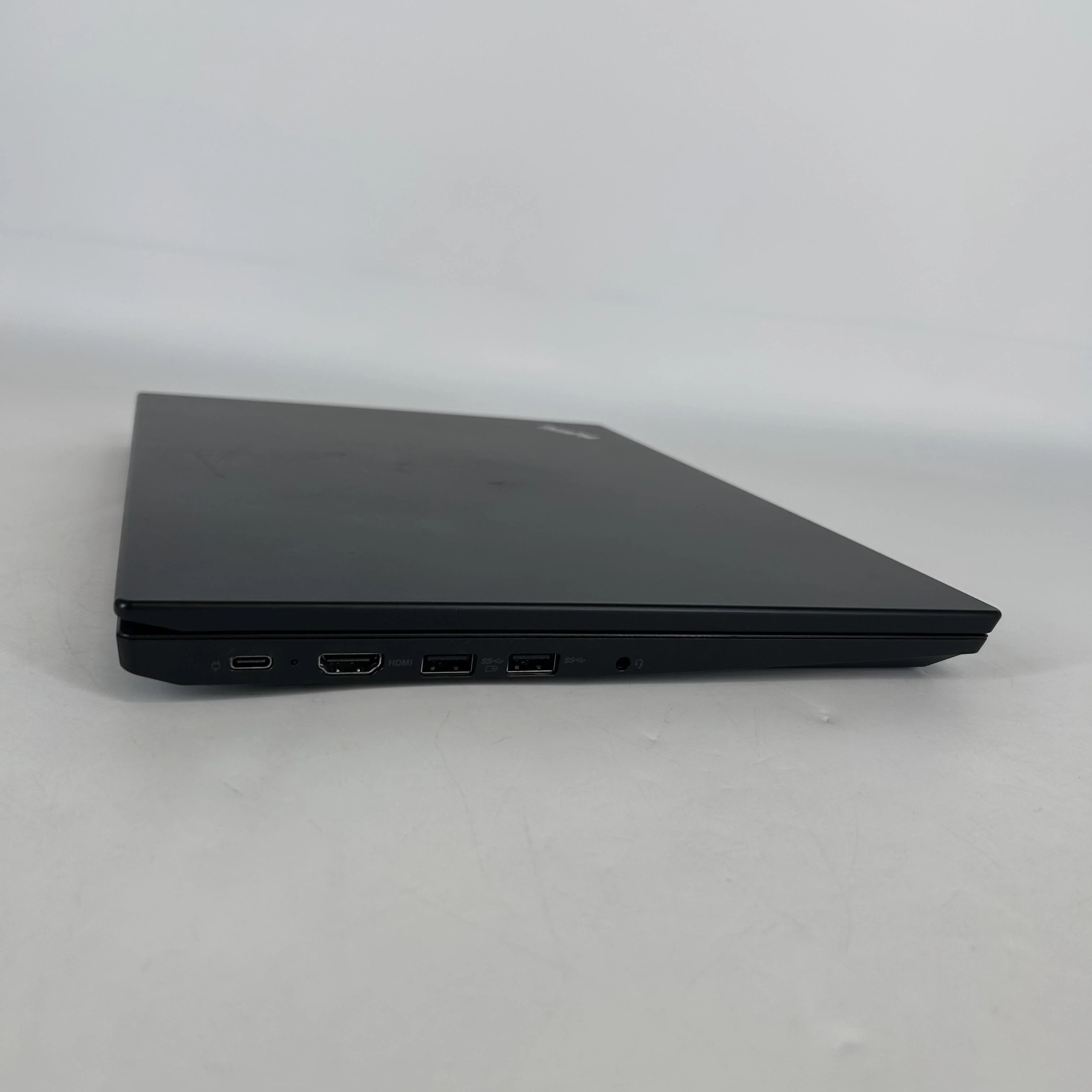 Lenovo ThinkPad E495 14 2019 Black 2.1 GHz AMD Ryzen 5 3500U 8GB RAM 256GB Solid State Drive - Image 8