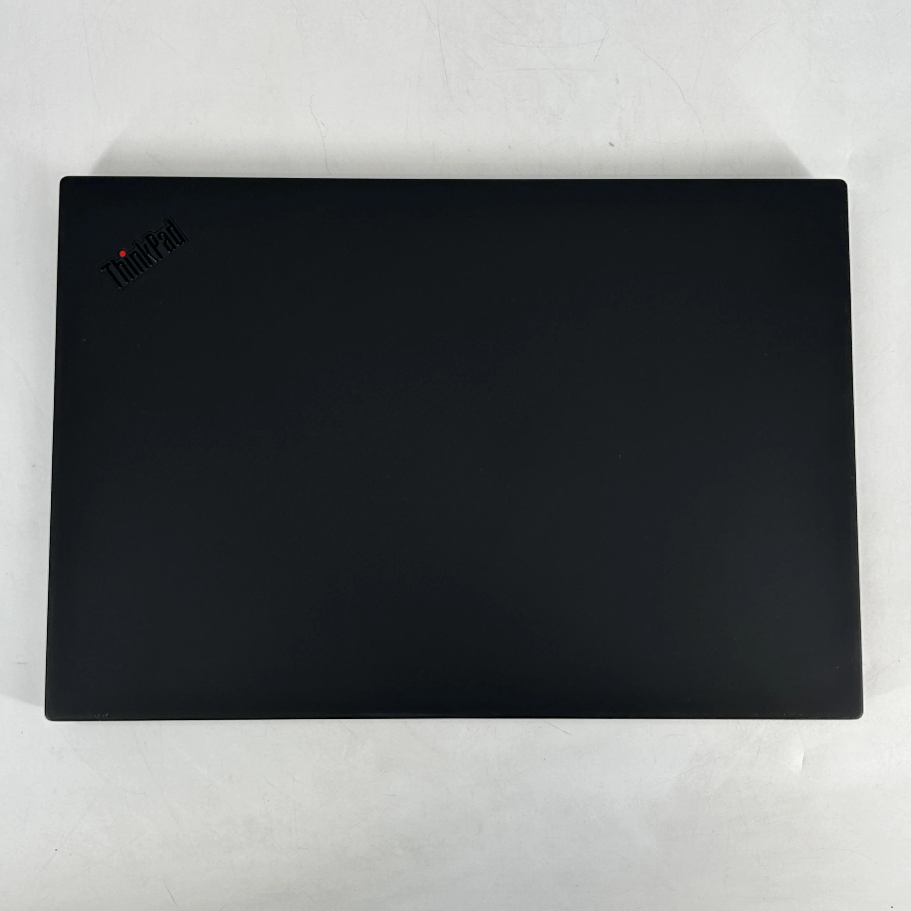 Lenovo ThinkPad P1 Gen 1 15.6 2018 Black 2.2 GHz Intel Core i7 8th Gen. 16GB RAM 2TB Solid State Drive NVIDIA Quadro P1000 4 GB - Image 10