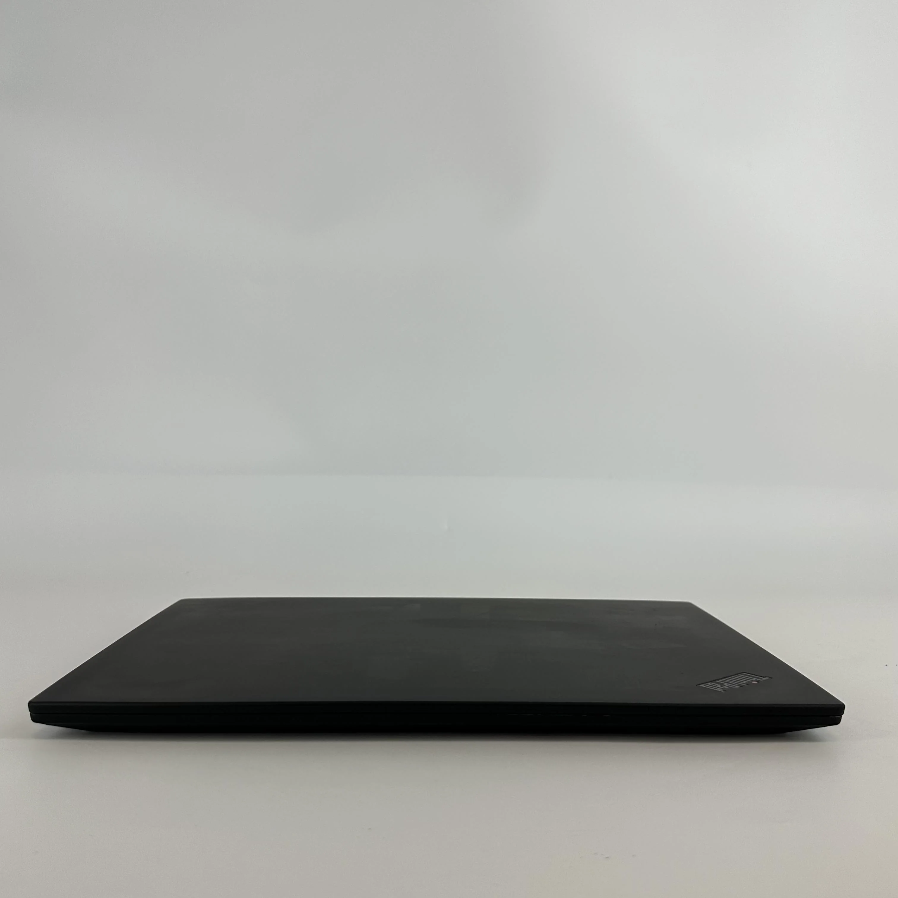 Lenovo ThinkPad P1 Gen 1 15.6 2018 Black 2.6 GHz Intel Core i7 8th Gen. 32GB RAM 512GB Solid State Drive NVIDIA Quadro P2000 4 GB - Image 18