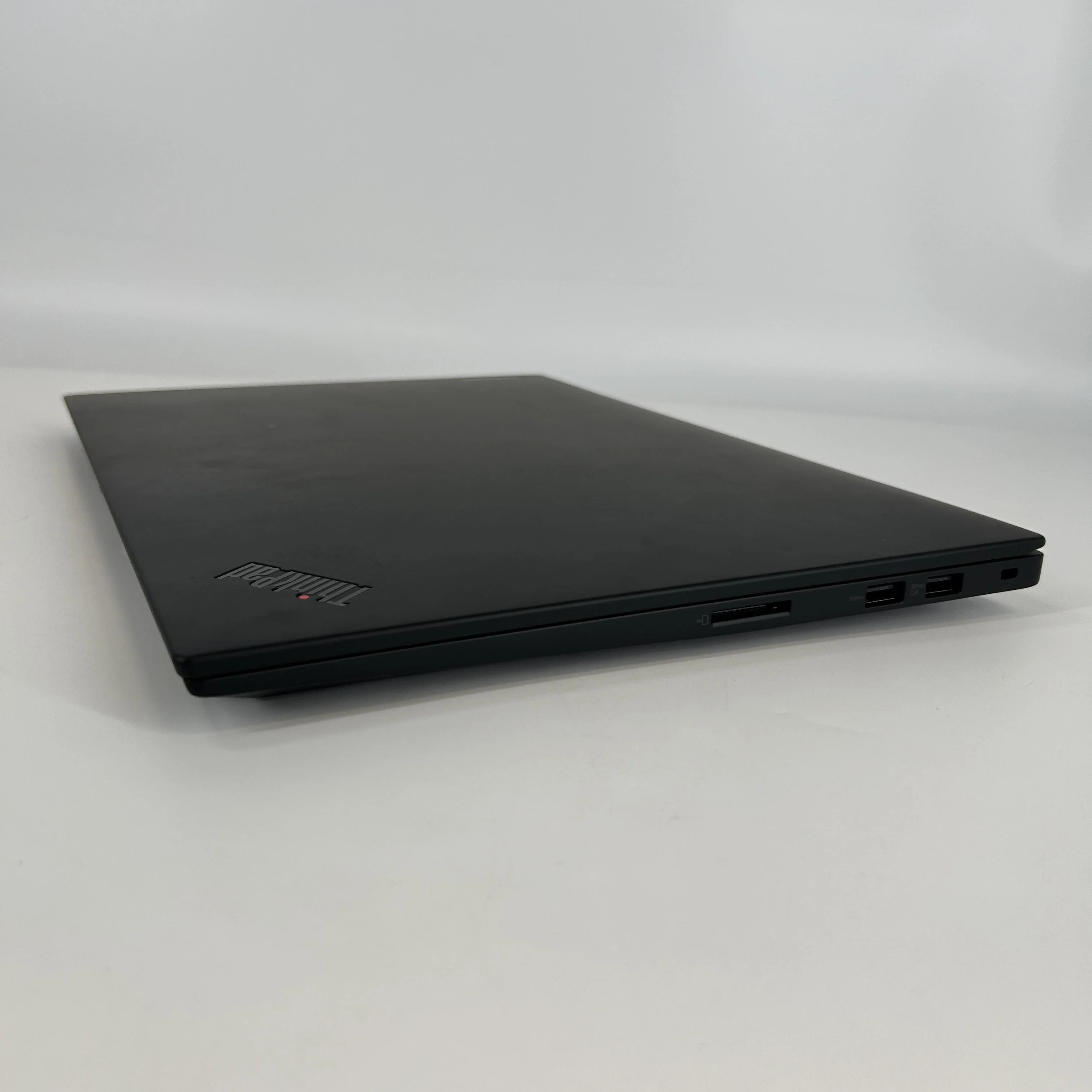 Lenovo ThinkPad P1 Gen 4 16 2021 Black 2.3 GHz Intel Core i7 11th Gen. 32GB RAM 1TB Solid State Drive NVIDIA RTX A2000 4 GB - Image 7