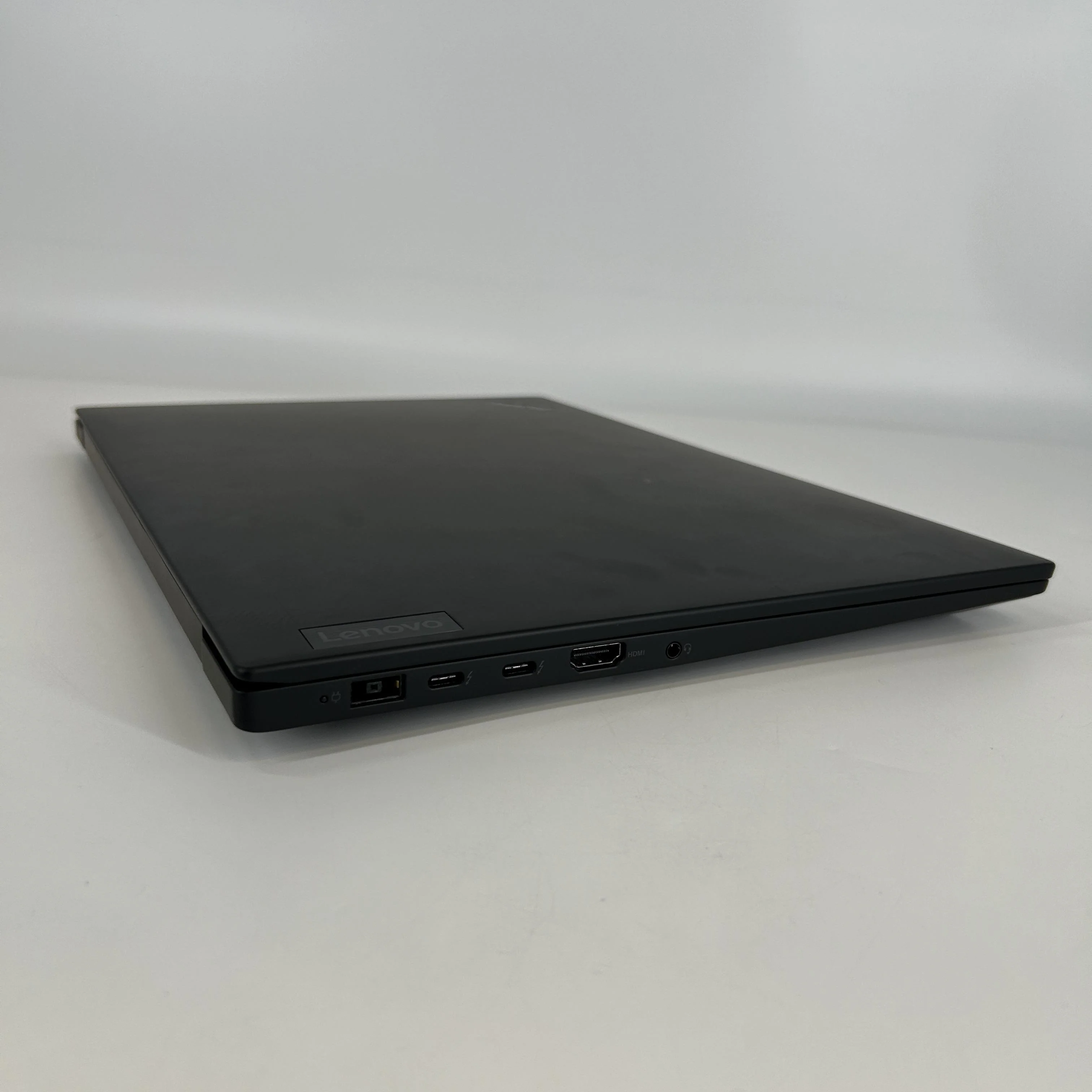 Lenovo ThinkPad P1 Gen 4 16 2021 Black 2.3 GHz Intel Core i7 11th Gen. 32GB RAM 1TB Solid State Drive NVIDIA RTX A2000 4 GB - Image 9
