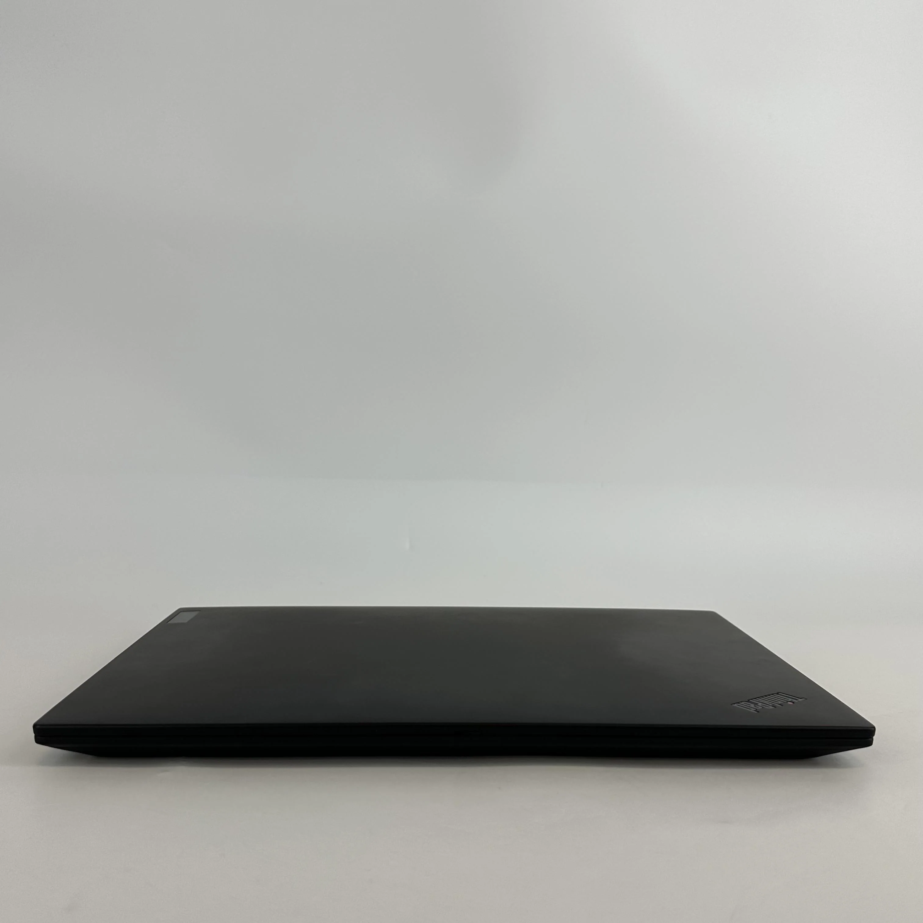 Lenovo ThinkPad P1 Gen 5 16 2022 Black 2.3 GHz Intel Core i7 12th Gen. 32GB RAM 1TB Solid State Drive NVIDIA RTX A2000 8 GB - Image 8