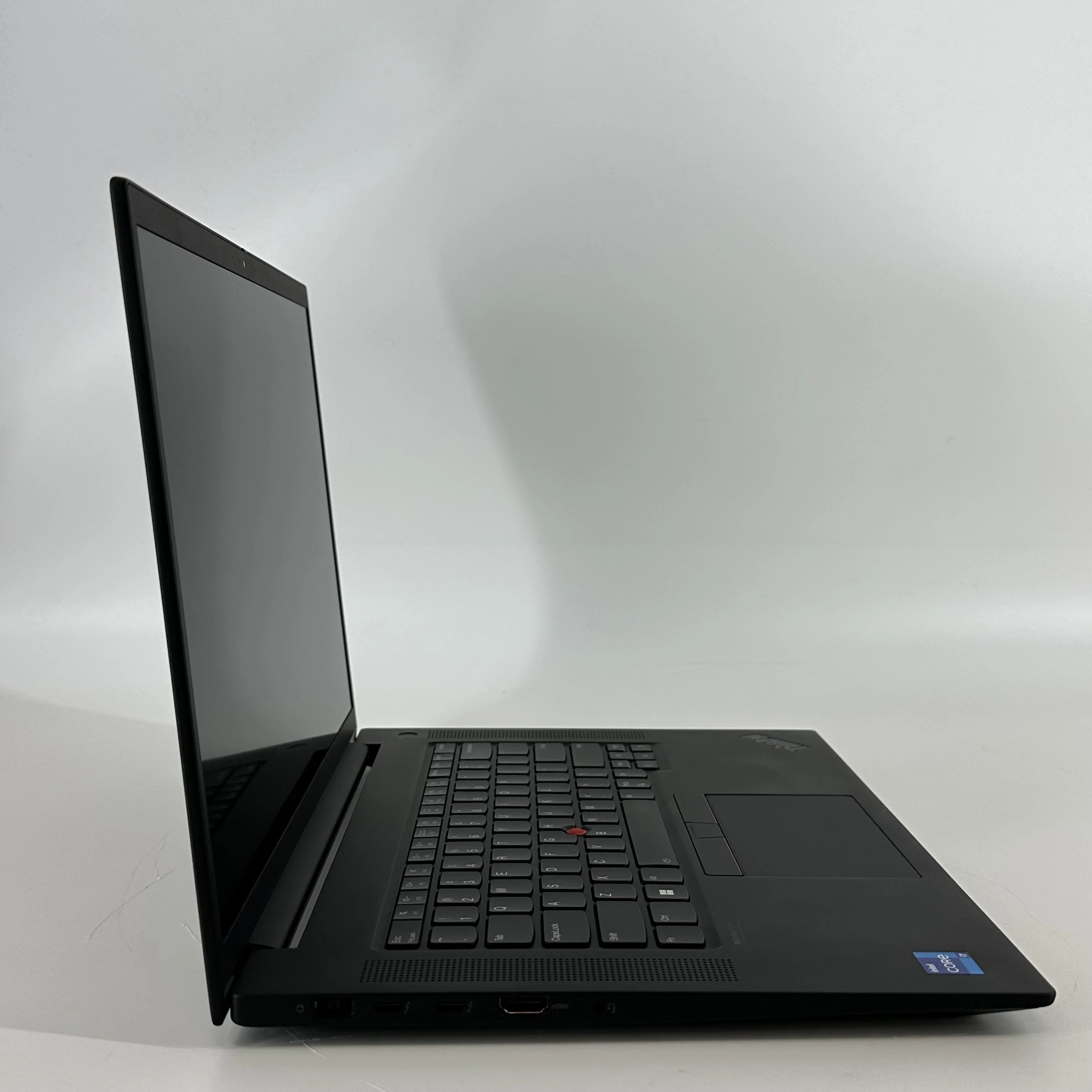 Lenovo ThinkPad P1 Gen 5 16 2022 Black 2.3 GHz Intel Core i7 12th Gen. 64GB RAM 1TB Solid State Drive NVIDIA RTX A2000 8 GB - Image 3