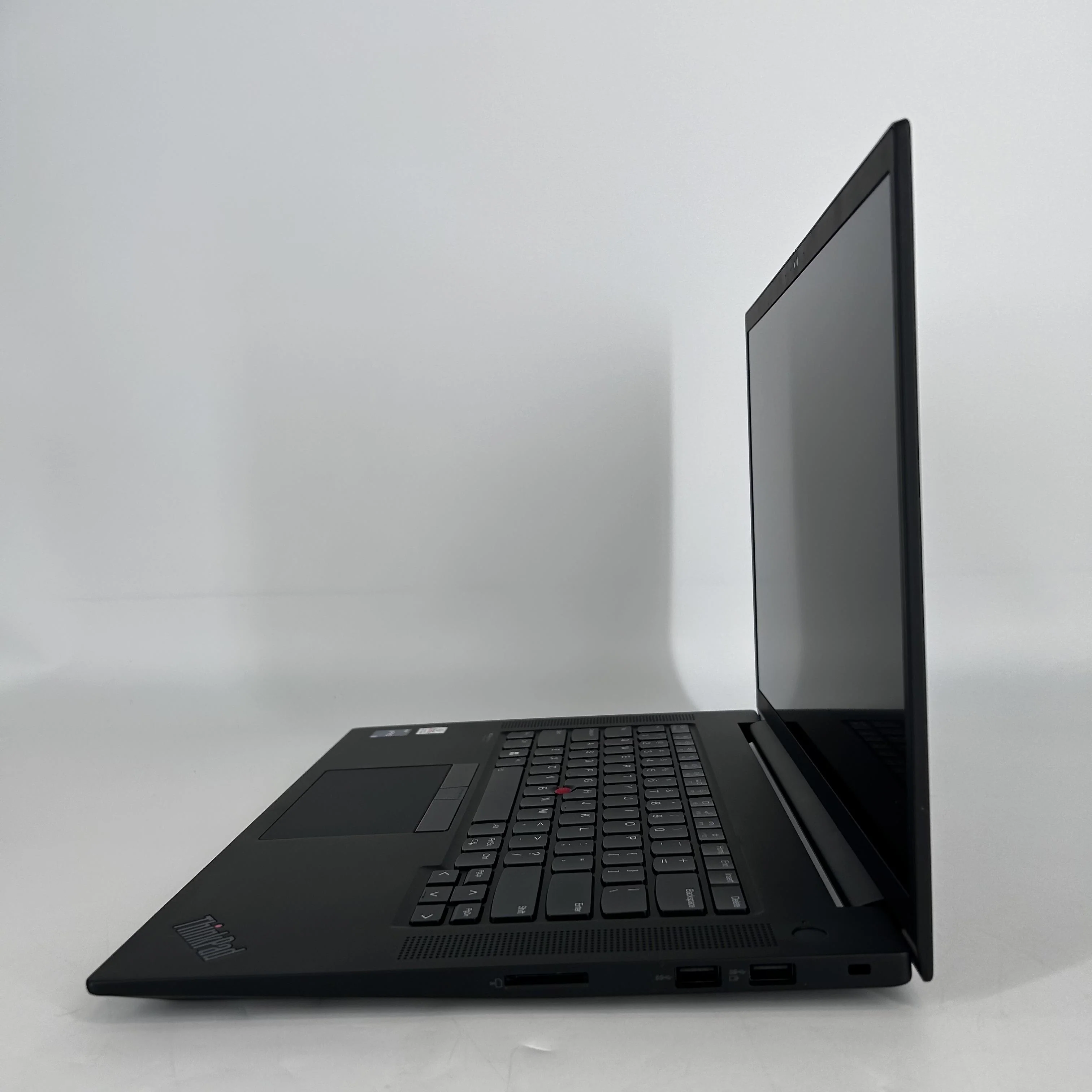 Lenovo ThinkPad P1 Gen 5 16 2022 Black 2.4 GHz Intel Core i7 12th Gen. 32GB RAM 1TB Solid State Drive NVIDIA RTX A4500 16 GB - Image 4