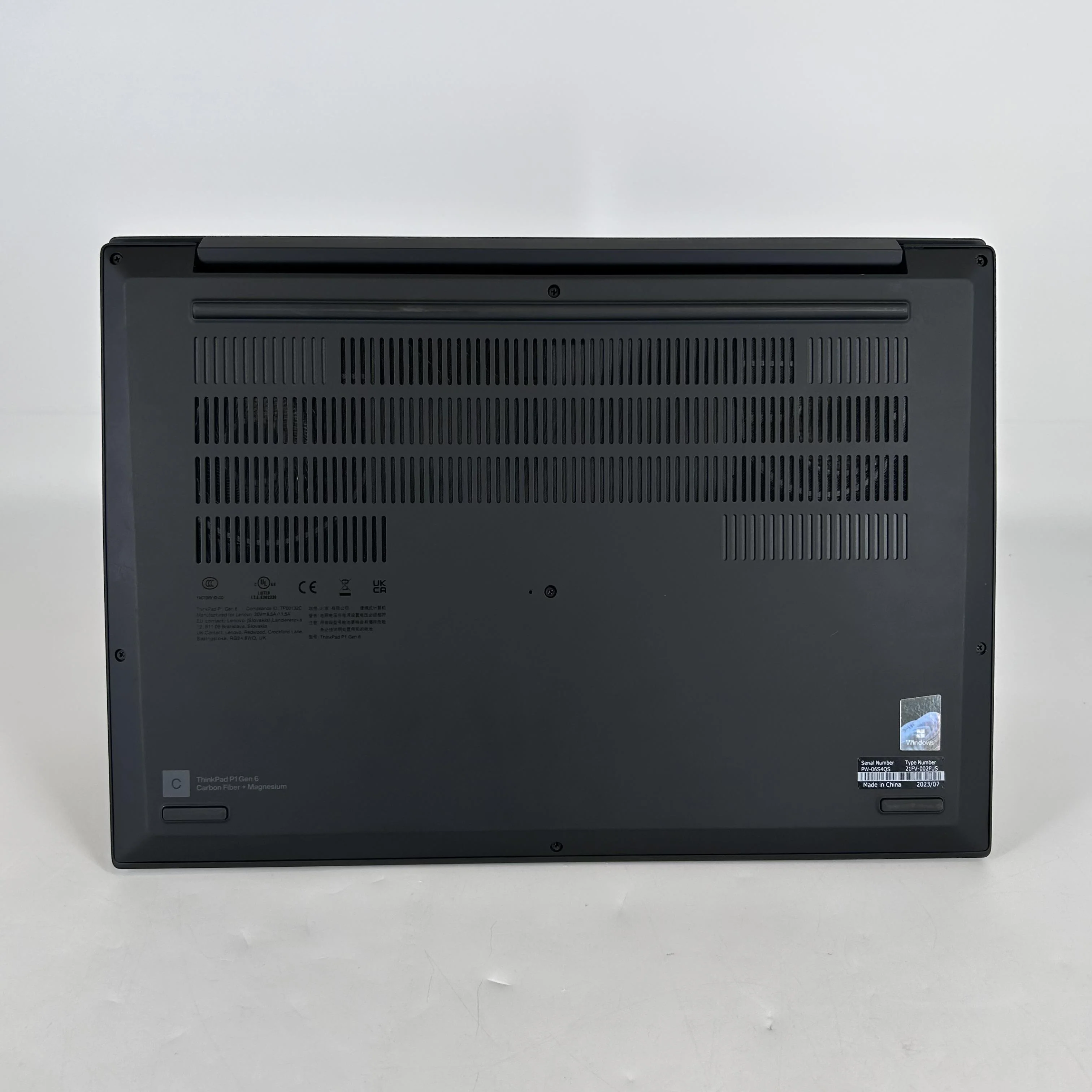 Lenovo ThinkPad P1 Gen 6 16 2023 Black 2.6 GHz Intel Core i9 13th Gen. 64GB RAM 2TB Solid State Drive NVIDIA RTX 5000 Ada 16 GB - Image 6