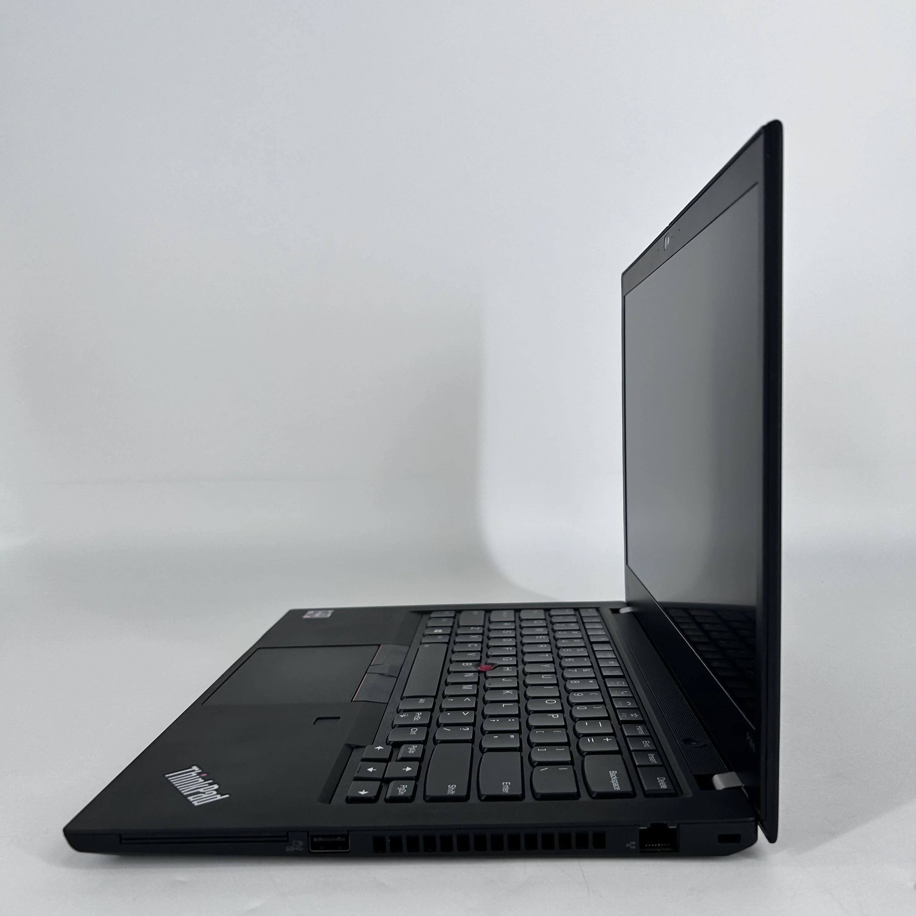 Lenovo ThinkPad P14s Gen 1 Black 1.7 GHz AMD Ryzen 7 Pro 4750U 32GB RAM 512GB Solid State Drive - Image 4