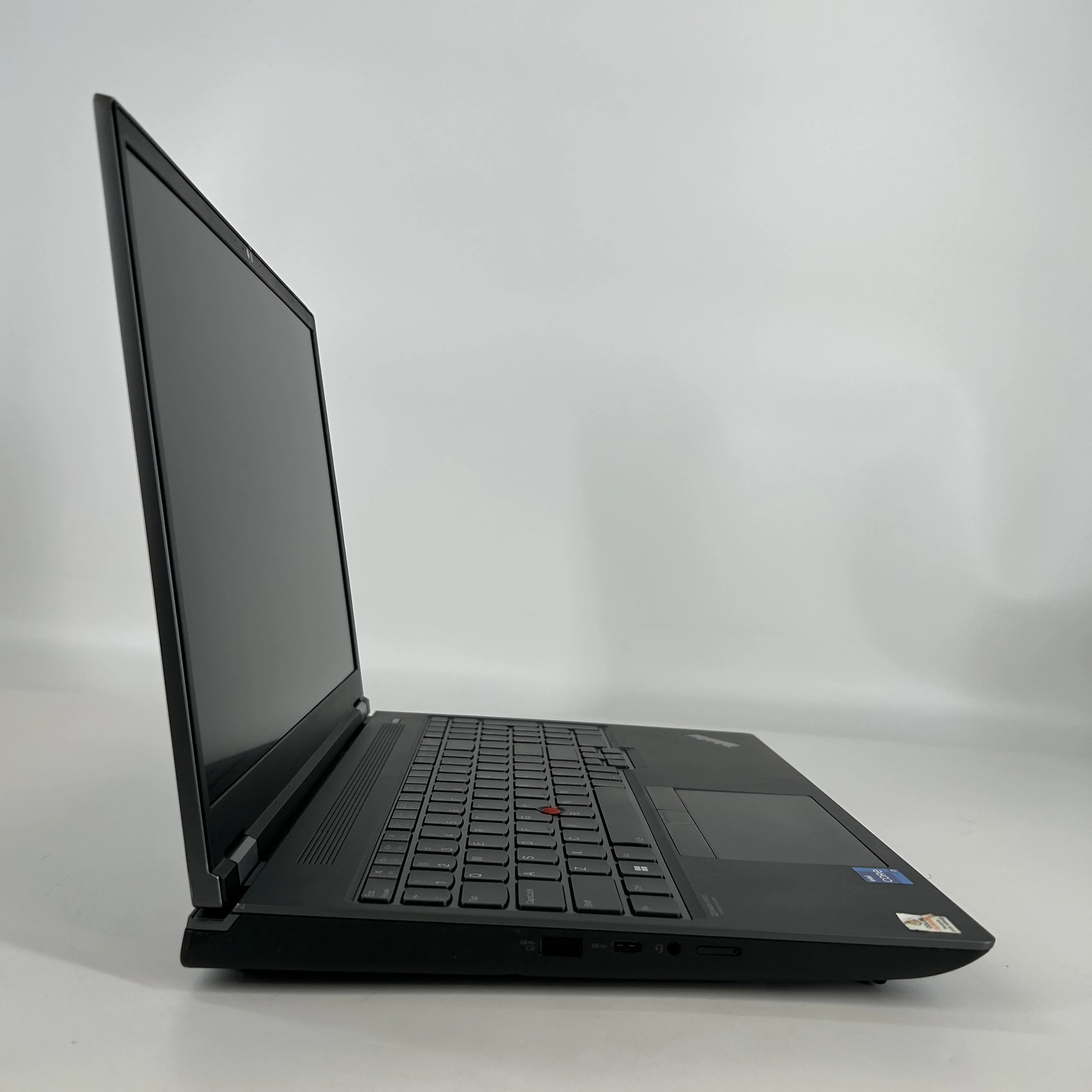 Lenovo ThinkPad P16 Gen 1 Gray 2.0 GHz Intel Core i7 12th Gen. 16GB RAM 512GB Solid State Drive NVIDIA RTX A1000 4 GB - Image 3