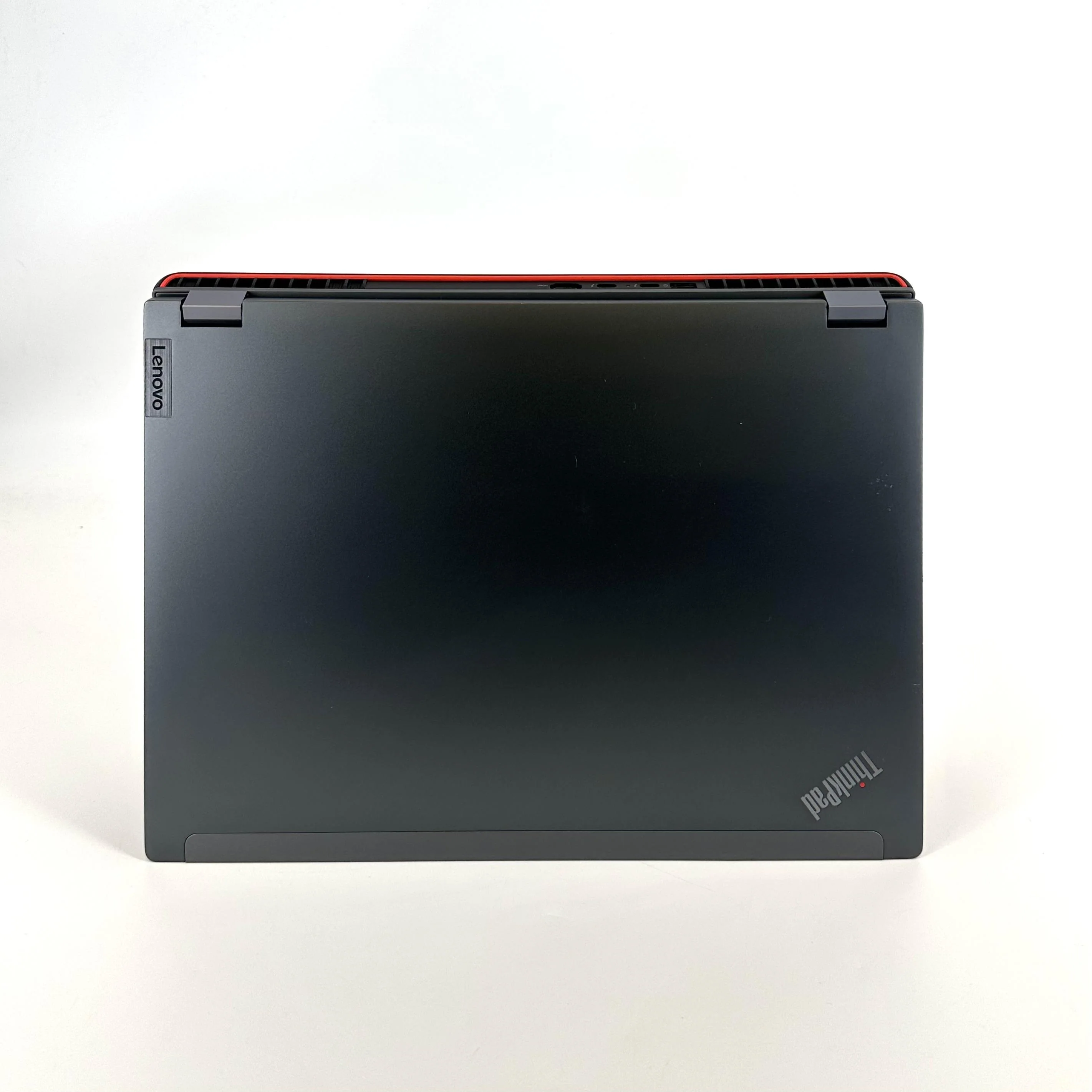 Lenovo ThinkPad P16 Gen 1 Gray 2.0 GHz Intel Core i7 12th Gen. 64GB RAM 1TB Solid State Drive NVIDIA RTX A3000 12 GB - Image 4