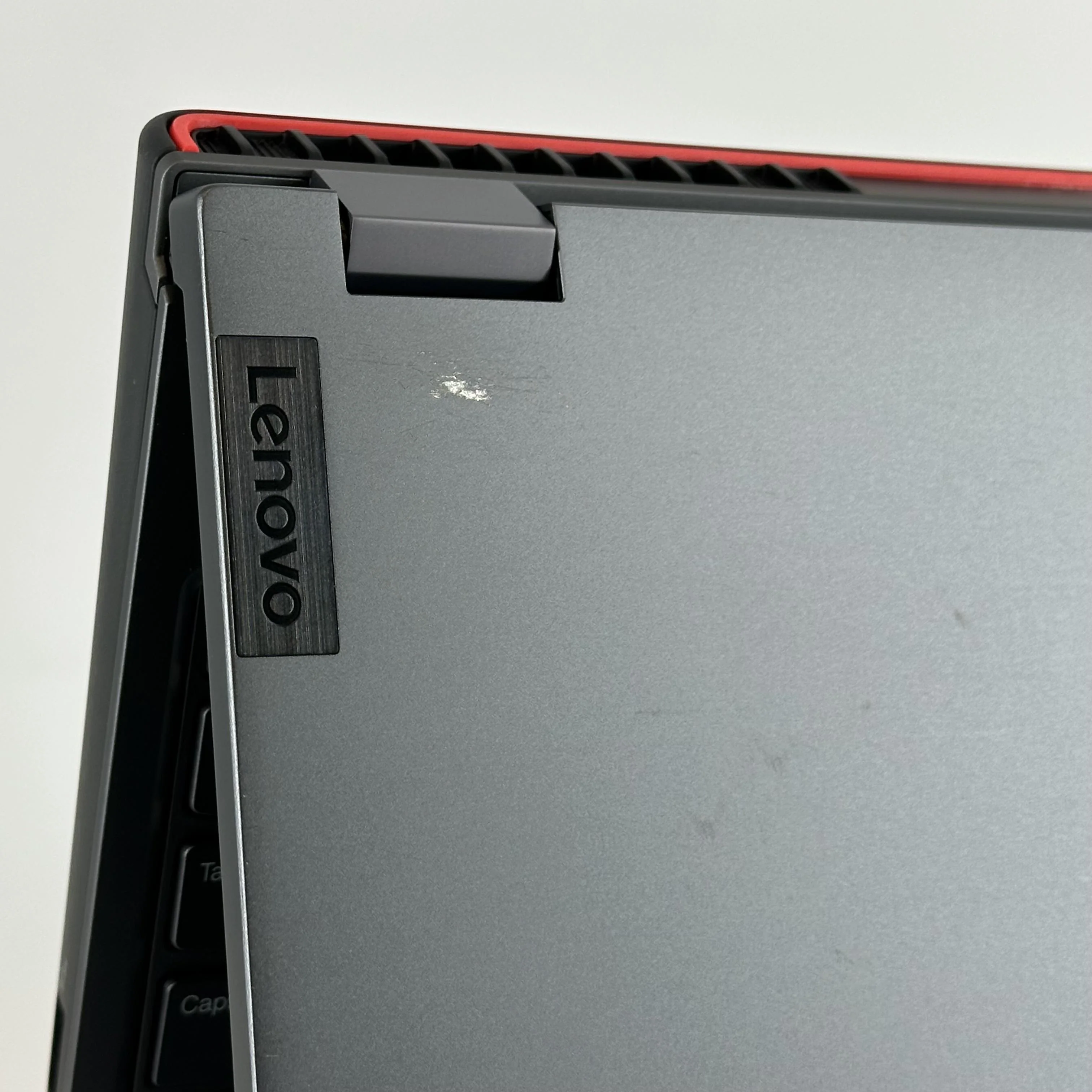 Lenovo ThinkPad P16 Gen 2 Gray 2.1 GHz Intel Core i7 13th Gen. 32GB RAM 1TB Solid State Drive NVIDIA RTX A1000 6 GB - Image 9