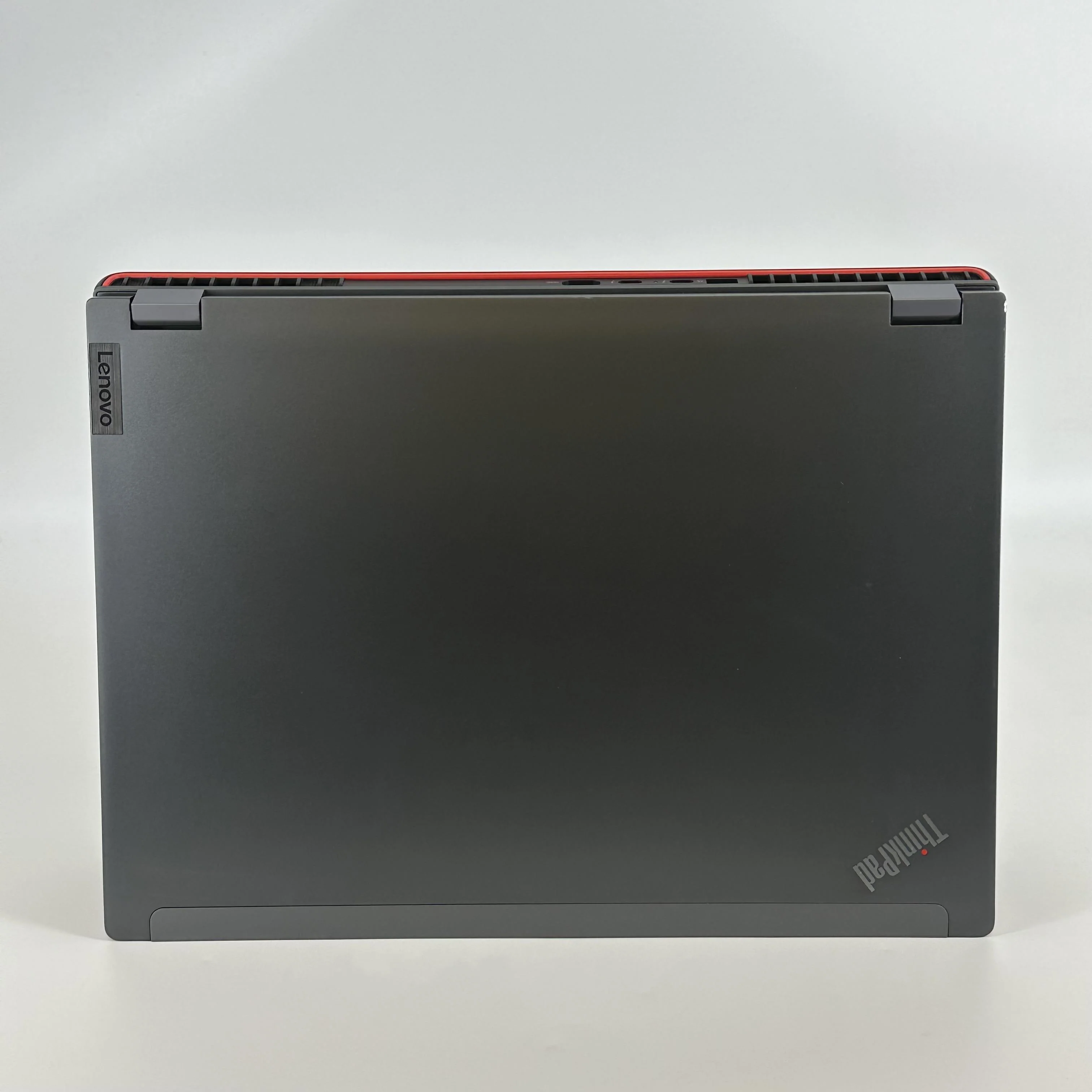 Lenovo ThinkPad P16 Gen 2 Gray 2.2 GHz Intel Core i9 13th Gen. 64GB RAM 1TB Solid State Drive NVIDIA RTX 4000 Ada 12 GB - Image 7
