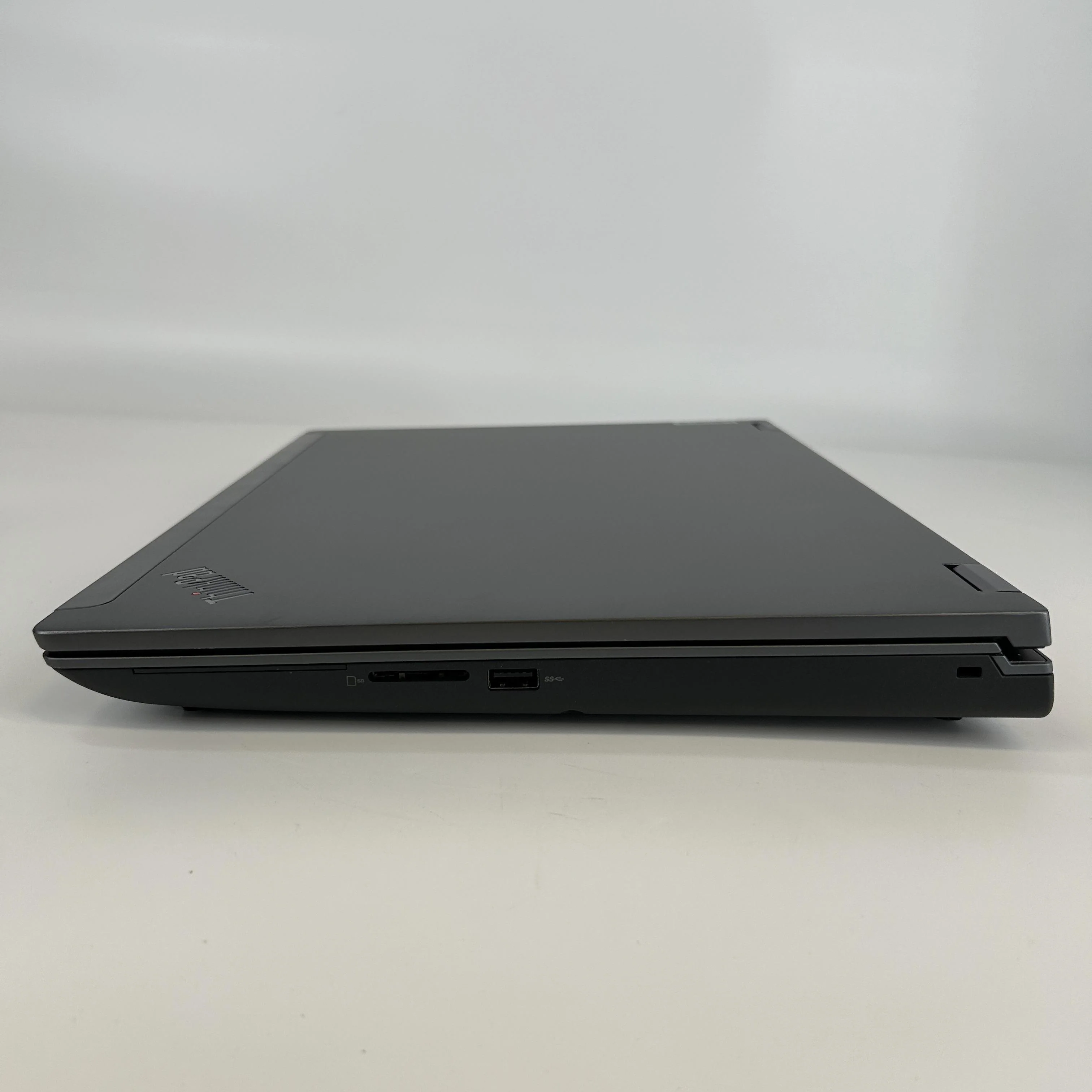 Lenovo ThinkPad P16 Gen 2 Gray 2.2 GHz Intel Core i9 13th Gen. 64GB RAM 1TB Solid State Drive NVIDIA RTX 4000 Ada 12 GB - Image 8