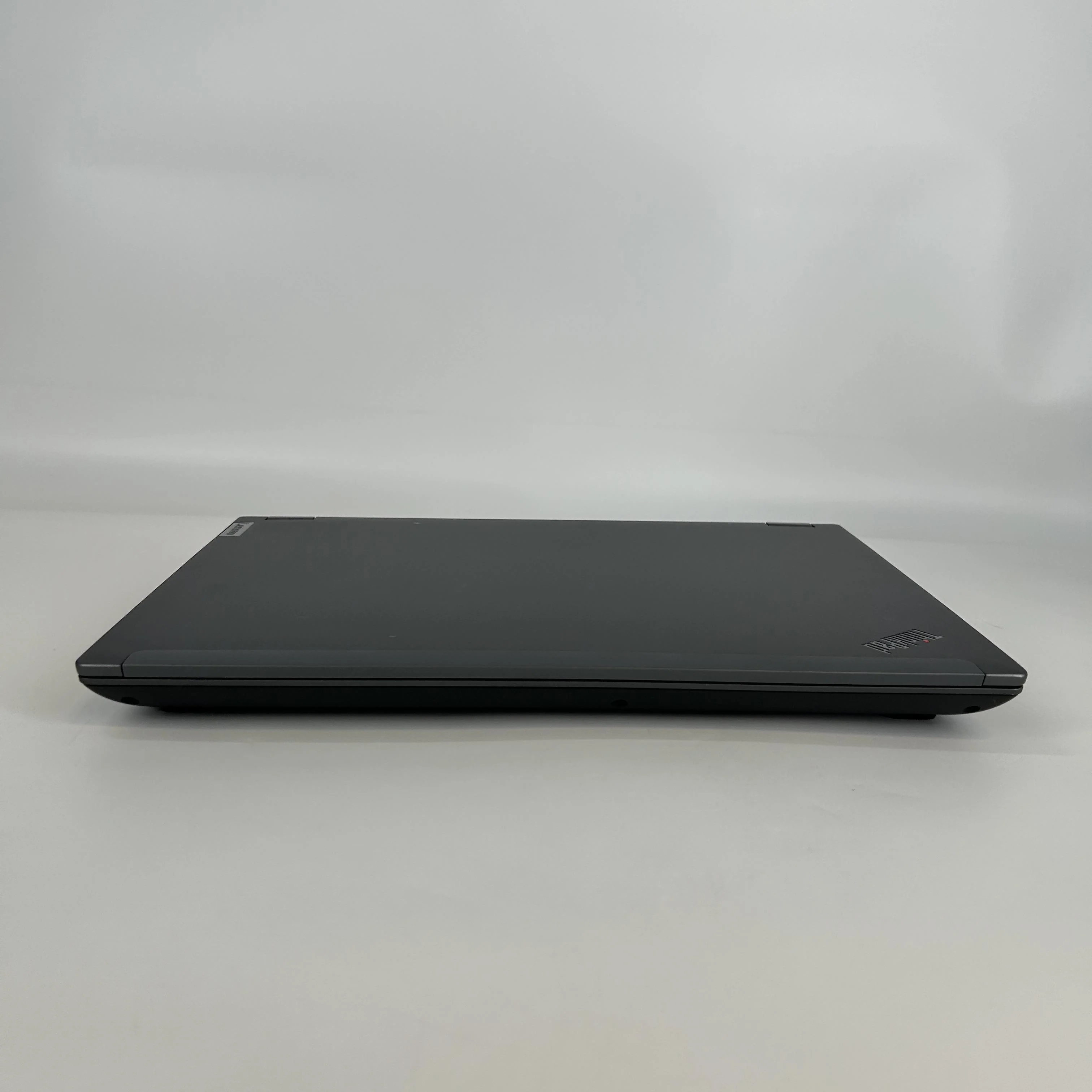 Lenovo ThinkPad P16 Gen 2 Gray 2.2 GHz Intel Core i9 13th Gen. 64GB RAM 1TB Solid State Drive NVIDIA RTX A1000 6 GB - Image 8