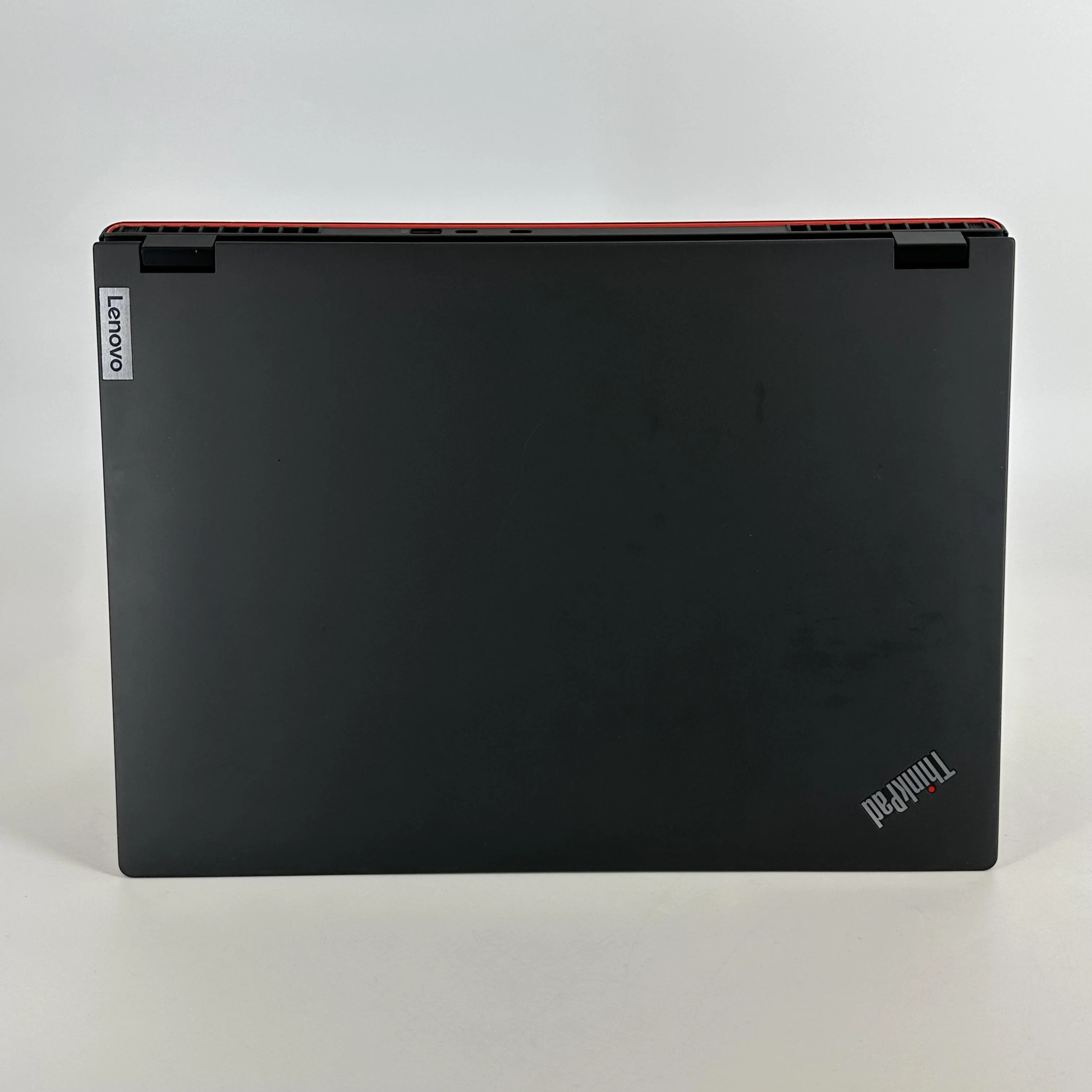 Lenovo ThinkPad P16v Gen 1 Black 4.0 GHz AMD Ryzen 9 Pro 7940HS 32GB RAM 256GB Solid State Drive NVIDIA RTX 2000 Ada 8 GB - Image 4