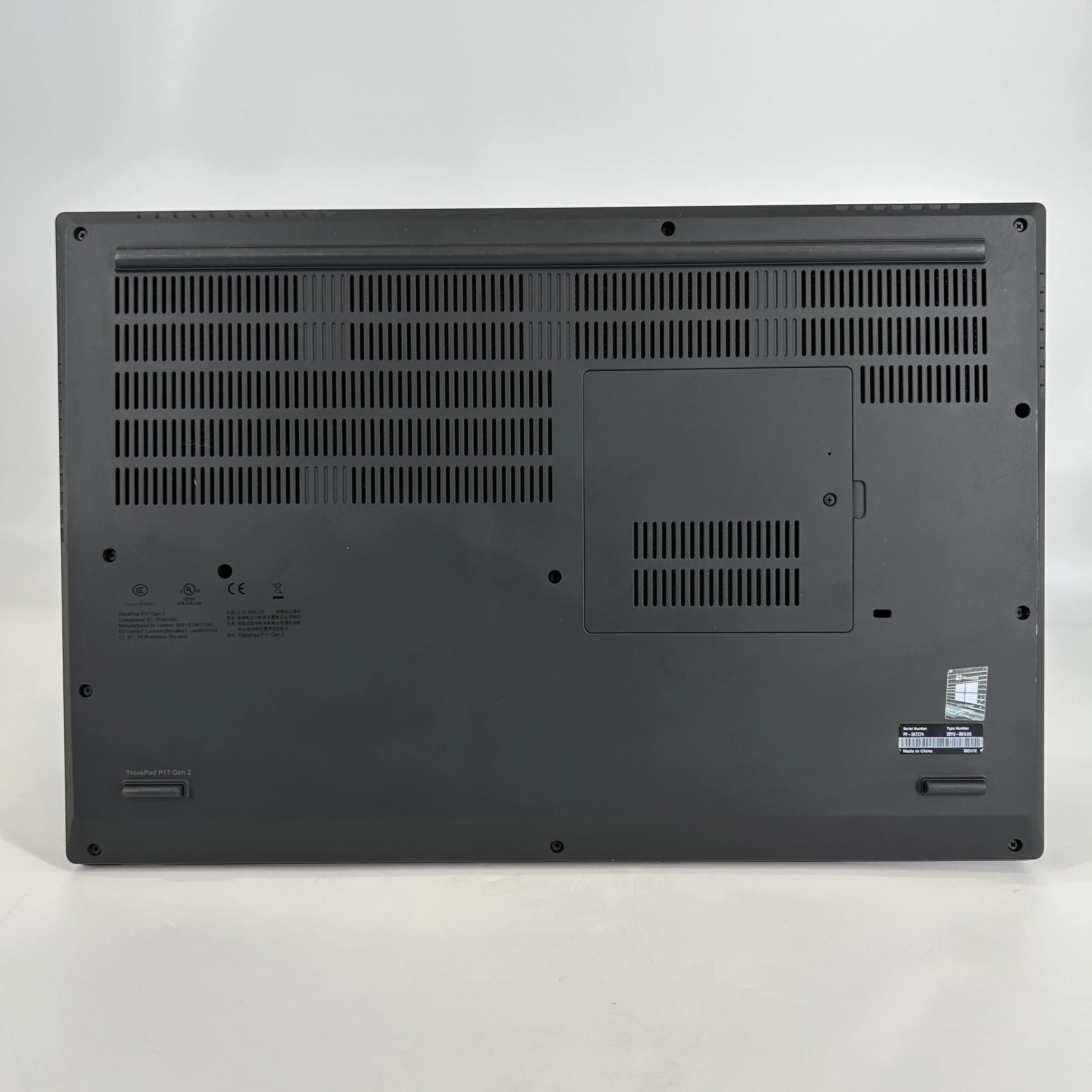 Lenovo ThinkPad P17 Gen 2 Black 2.5 GHz Intel Core i7 11th Gen. 16GB RAM 512GB Solid State Drive NVIDIA Quadro T1200 4 GB - Image 7