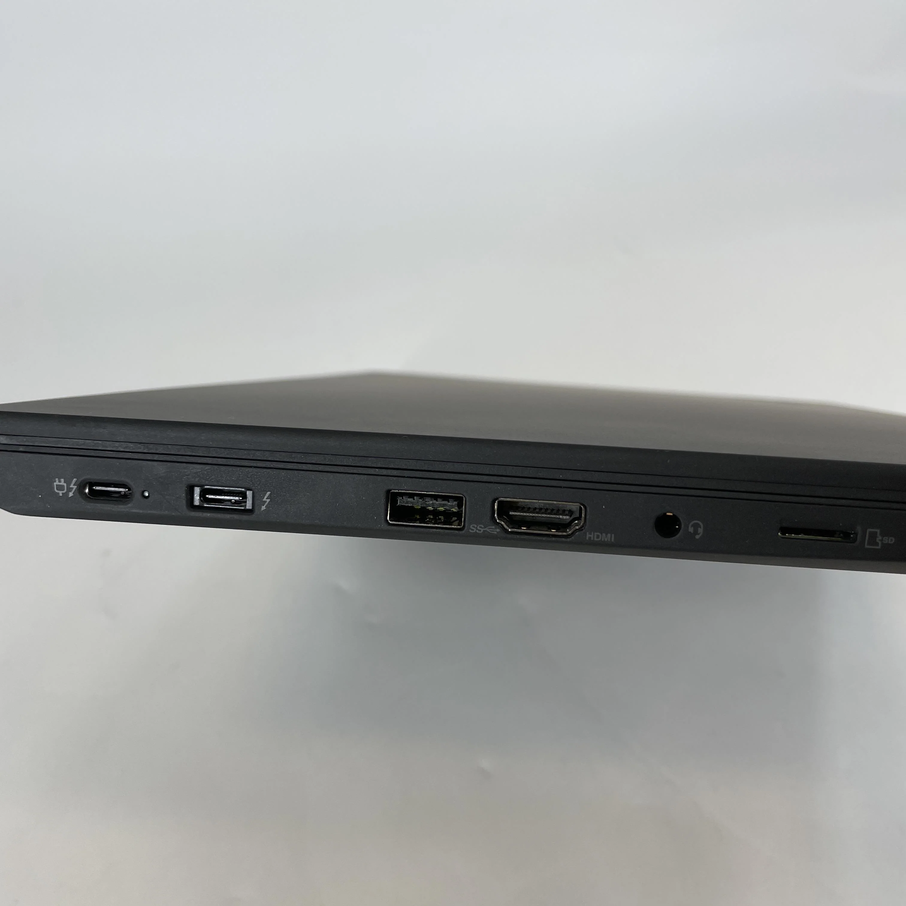 Lenovo ThinkPad T14 Gen 2 Black 2.8 GHz Intel Core i7 11th Gen. 16GB RAM 512GB Solid State Drive - Image 7