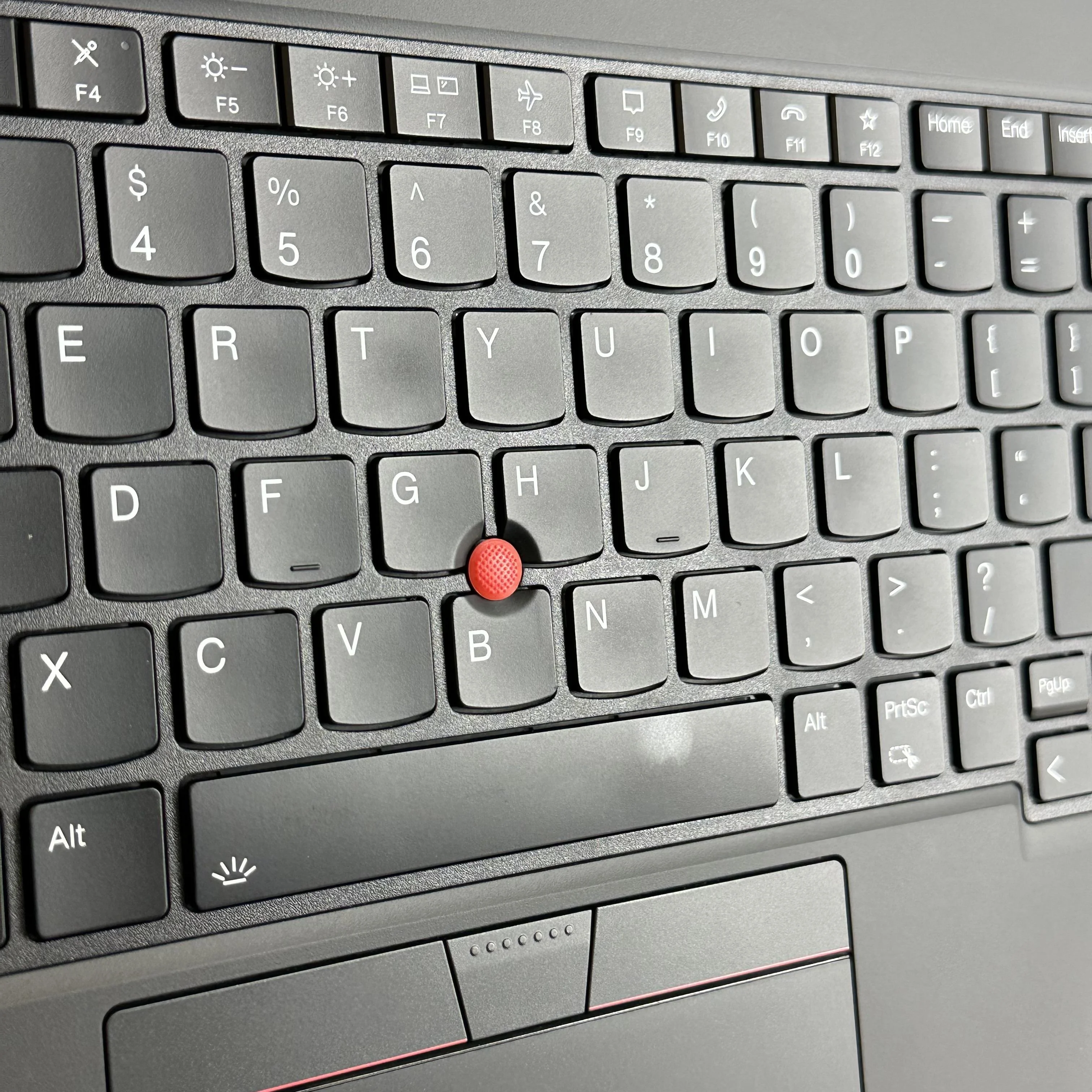 Lenovo ThinkPad T16 Gen 1 Black 1.6 GHz Intel Core i5 12th Gen. 16GB RAM 512GB Solid State Drive - Image 4