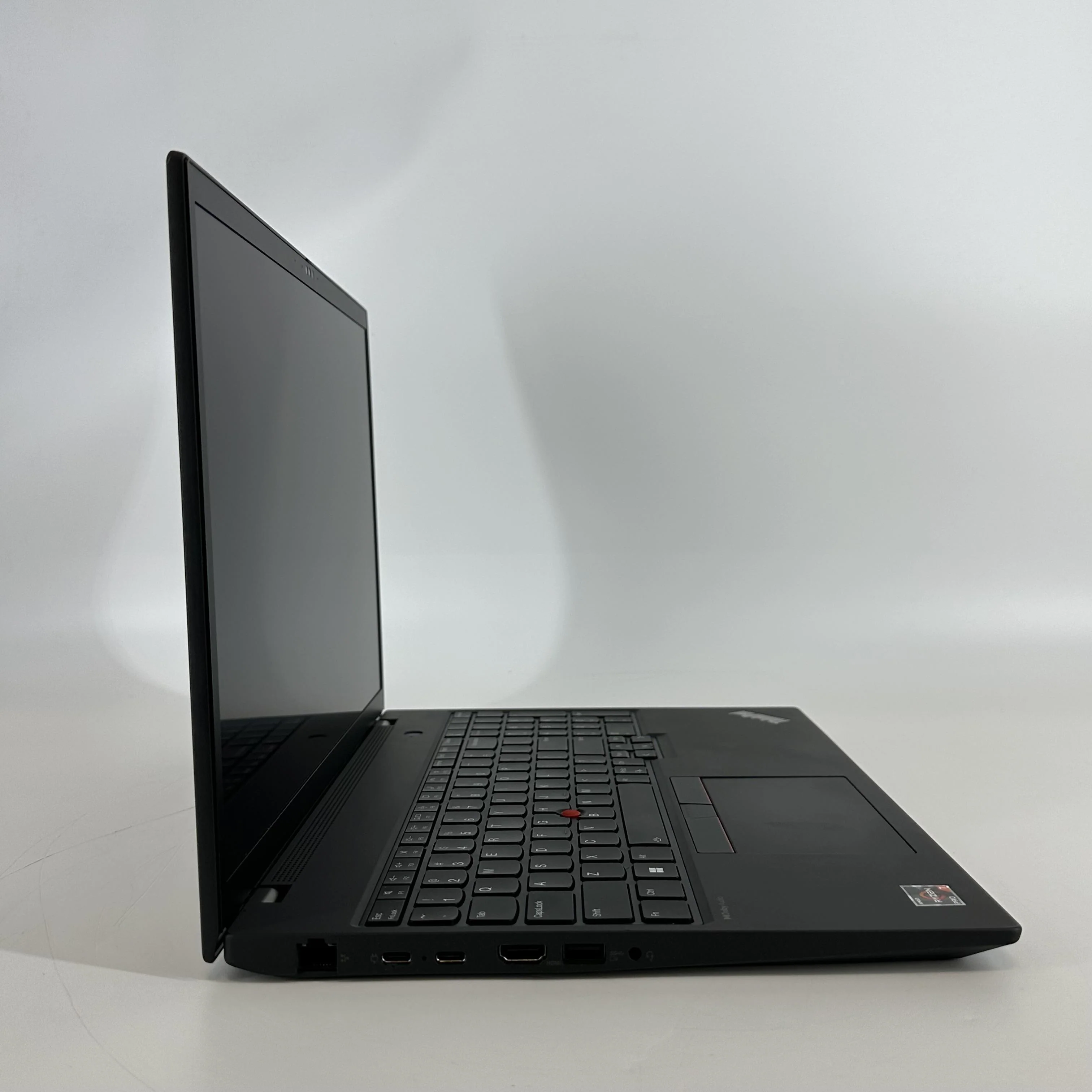 Lenovo ThinkPad T16 Gen 2 Black 3.3 GHz AMD Ryzen 7 Pro 7840U 32GB RAM 1TB Solid State Drive - Image 3