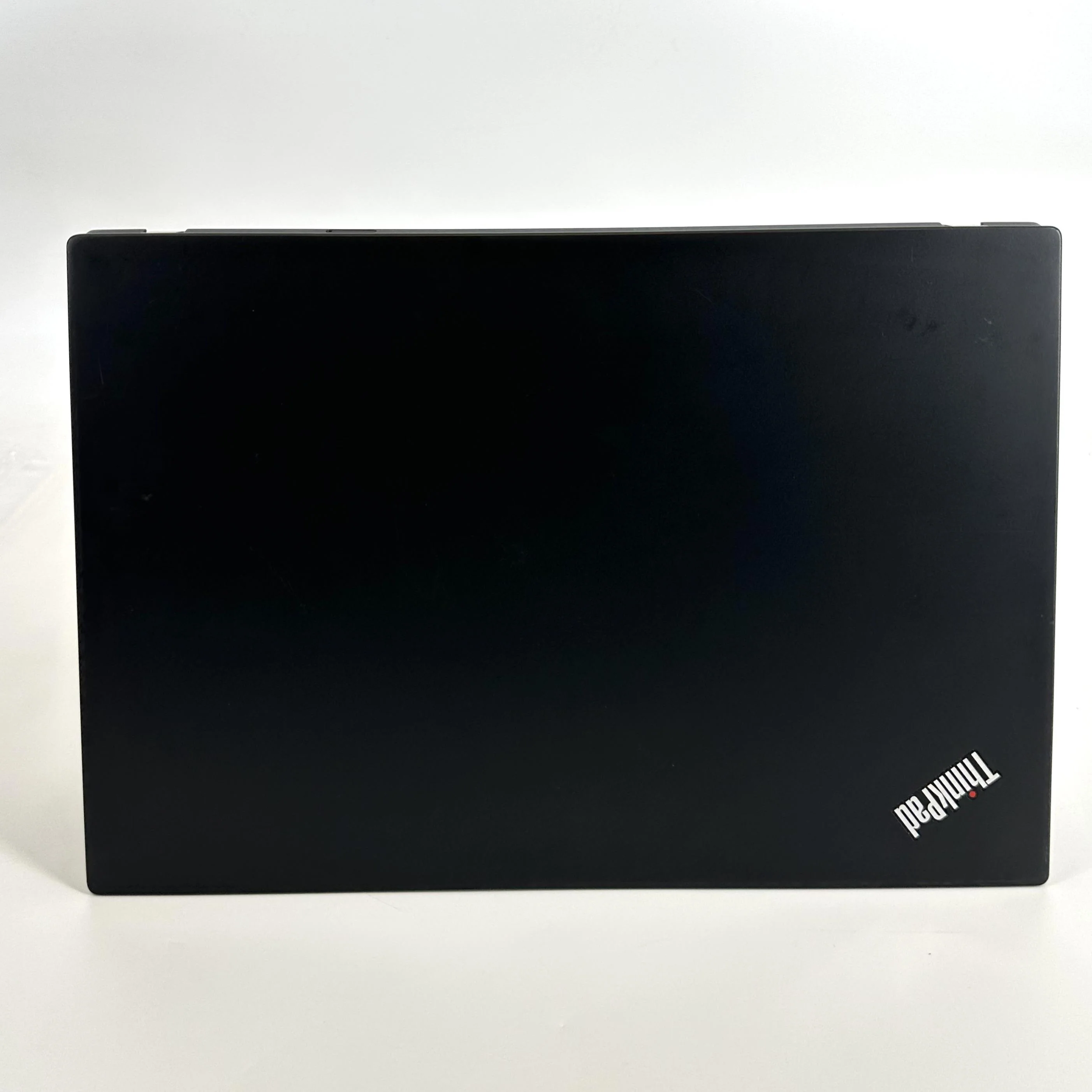 Lenovo ThinkPad T480s 14 Black 1.9 GHz Intel Core i7 8th Gen. 16GB RAM 512GB Solid State Drive - Image 5