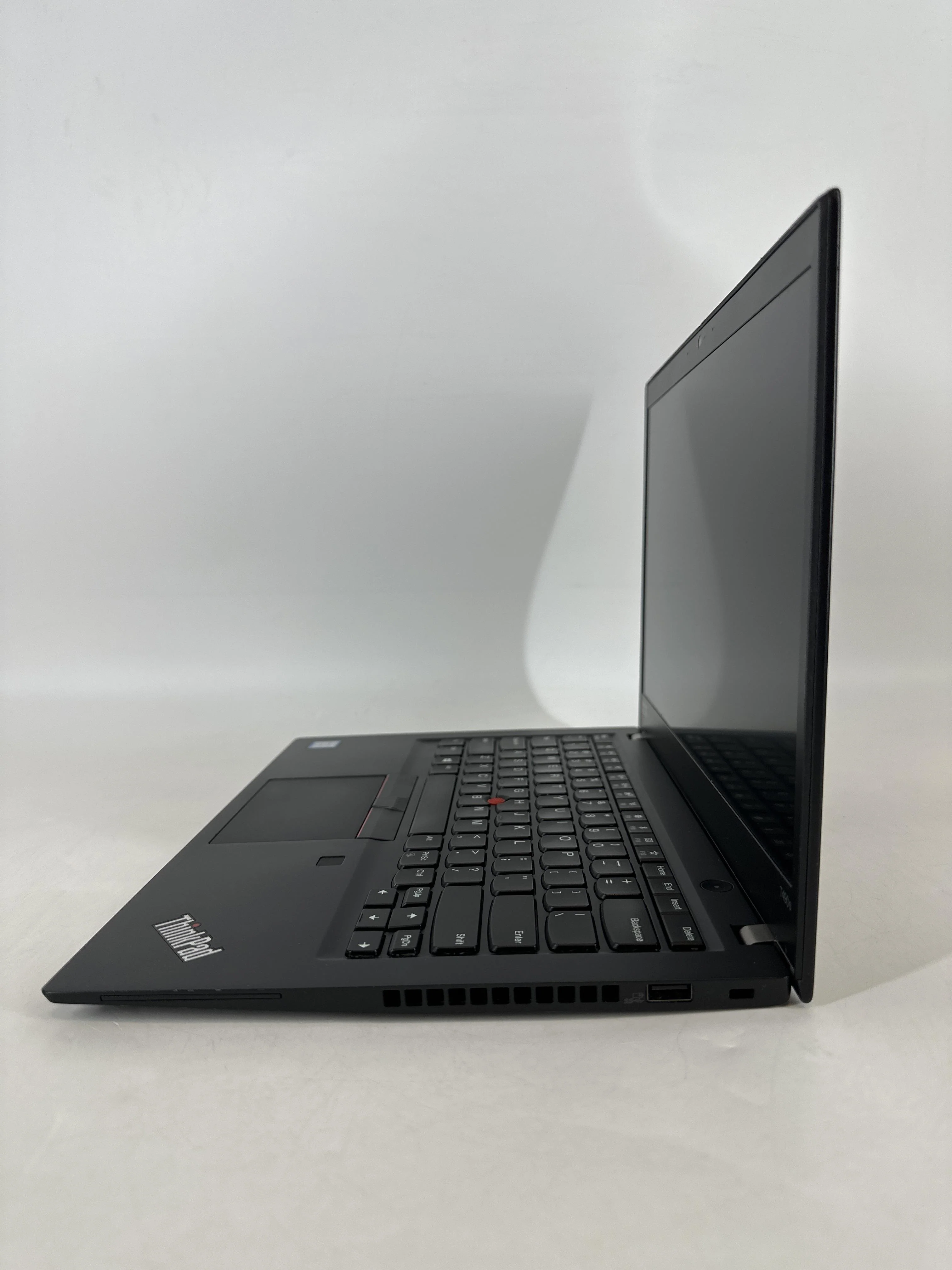 Lenovo ThinkPad T490s 14 Black 1.8 GHz Intel Core i7 8th Gen. 16GB RAM 512GB Solid State Drive - Image 4