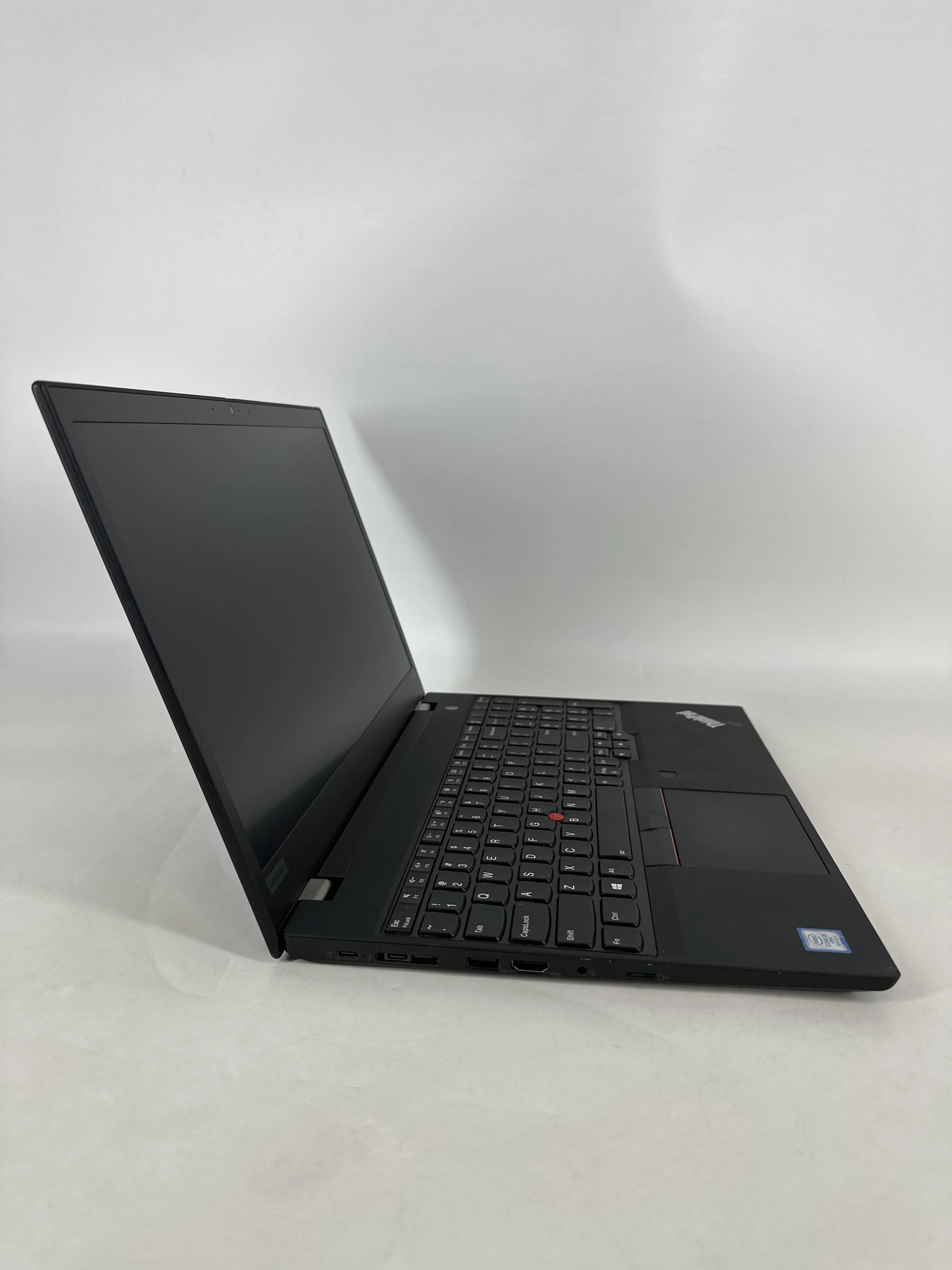 Lenovo ThinkPad T590 15.6 Black 1.6 GHz Intel Core i5 8th Gen. 8GB RAM 256GB Solid State Drive - Image 3