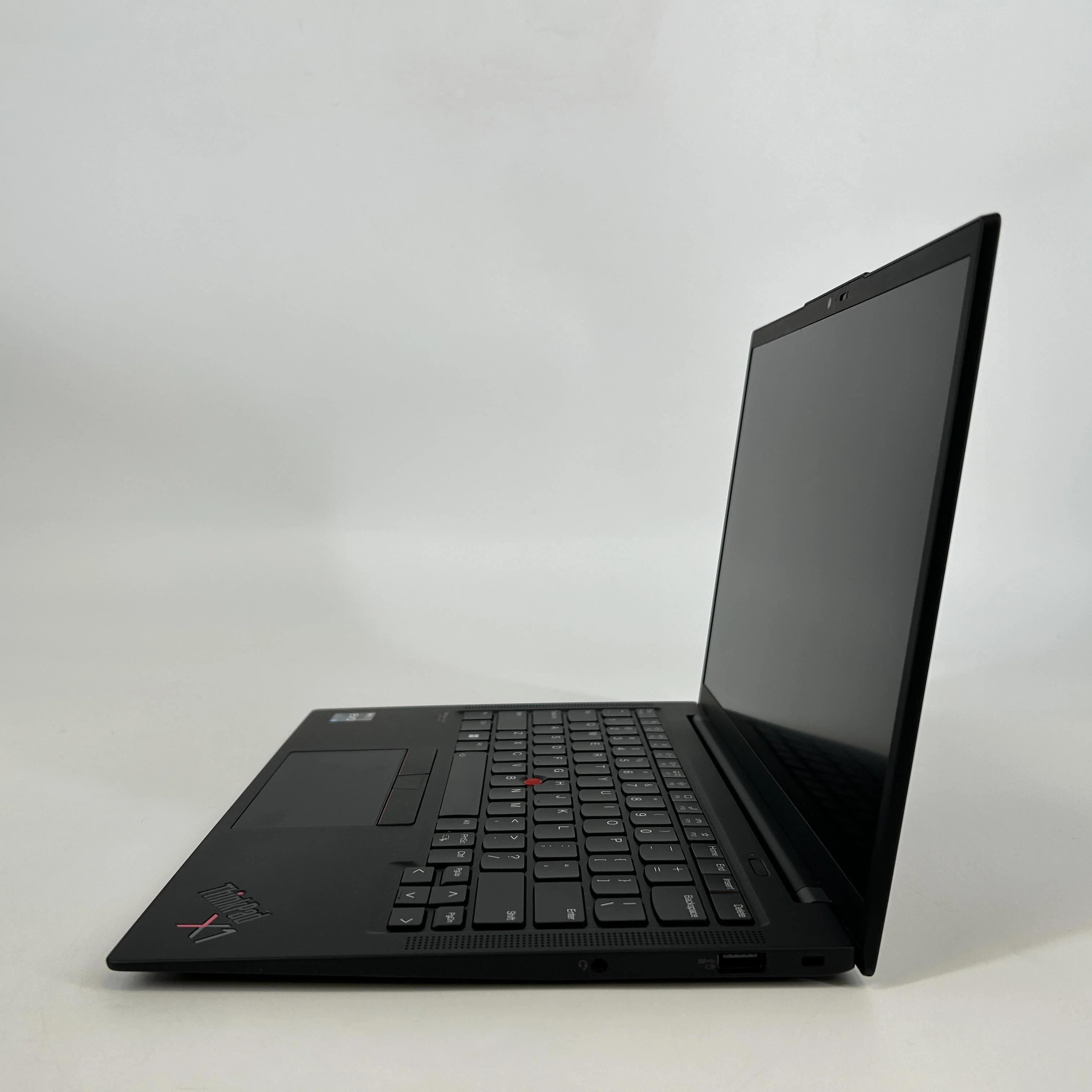 Lenovo ThinkPad X1 Carbon Gen 10 14 Black 1.3 GHz Intel Core i5 12th Gen. 16GB RAM 512GB Solid State Drive - Image 4