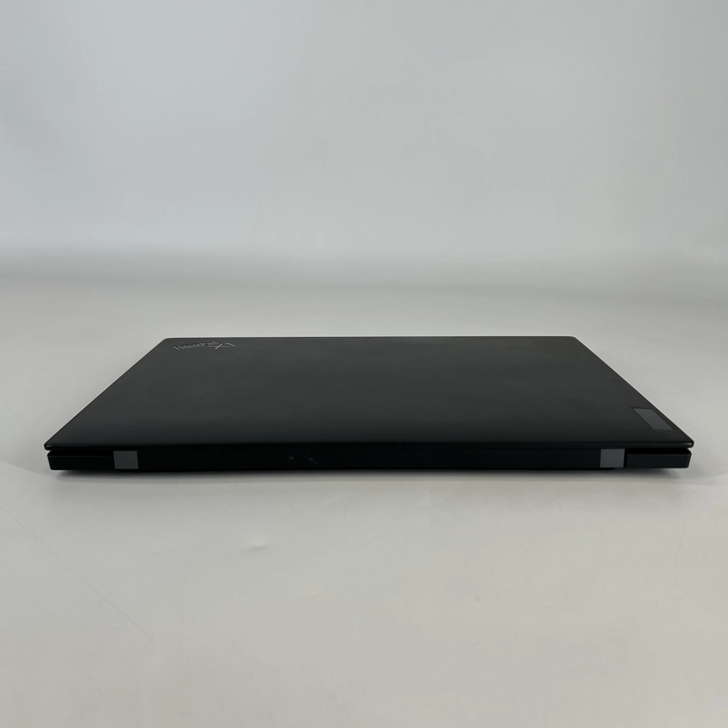Lenovo ThinkPad X1 Carbon Gen 10 14 Black 1.8 GHz Intel Core i7 12th Gen. 32GB RAM 512GB Solid State Drive - Image 6