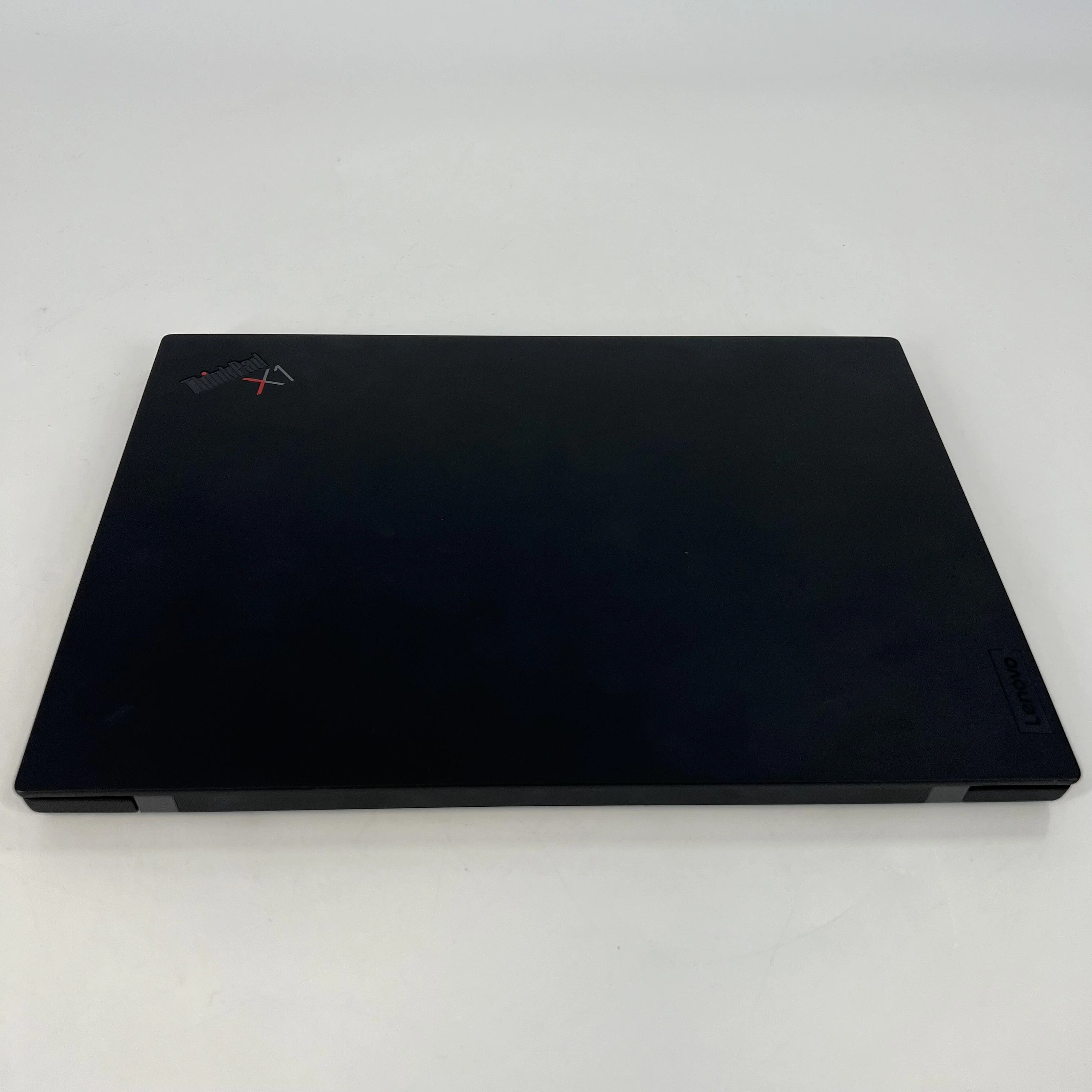 Lenovo ThinkPad X1 Carbon Gen 10 14 Black 2.1 GHz Intel Core i7 12th Gen. 16GB RAM 1TB Solid State Drive - Image 7