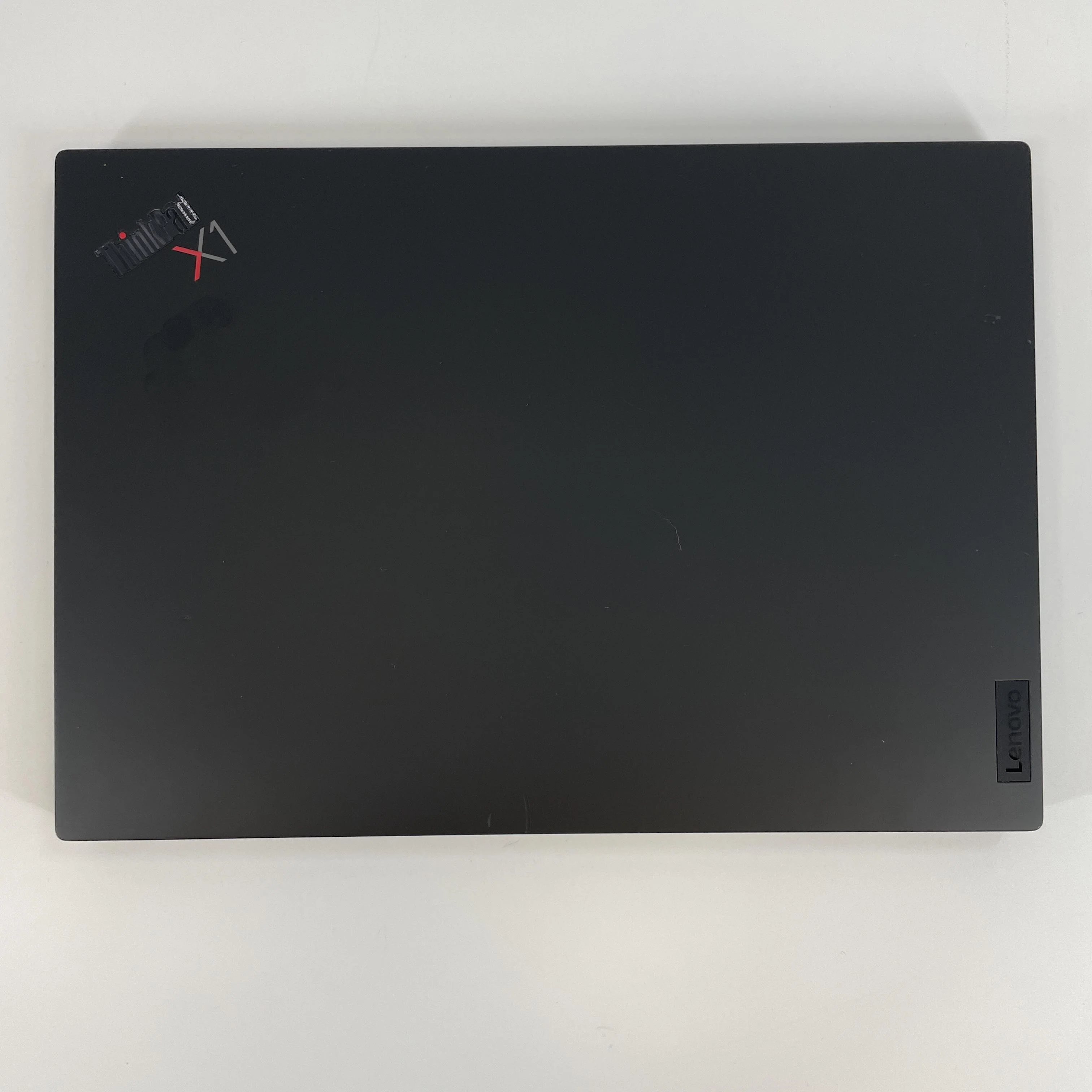 Lenovo ThinkPad X1 Carbon Gen 10 14 Black 2.2 GHz Intel Core i7 12th Gen. 16GB RAM 512GB Solid State Drive - Image 5