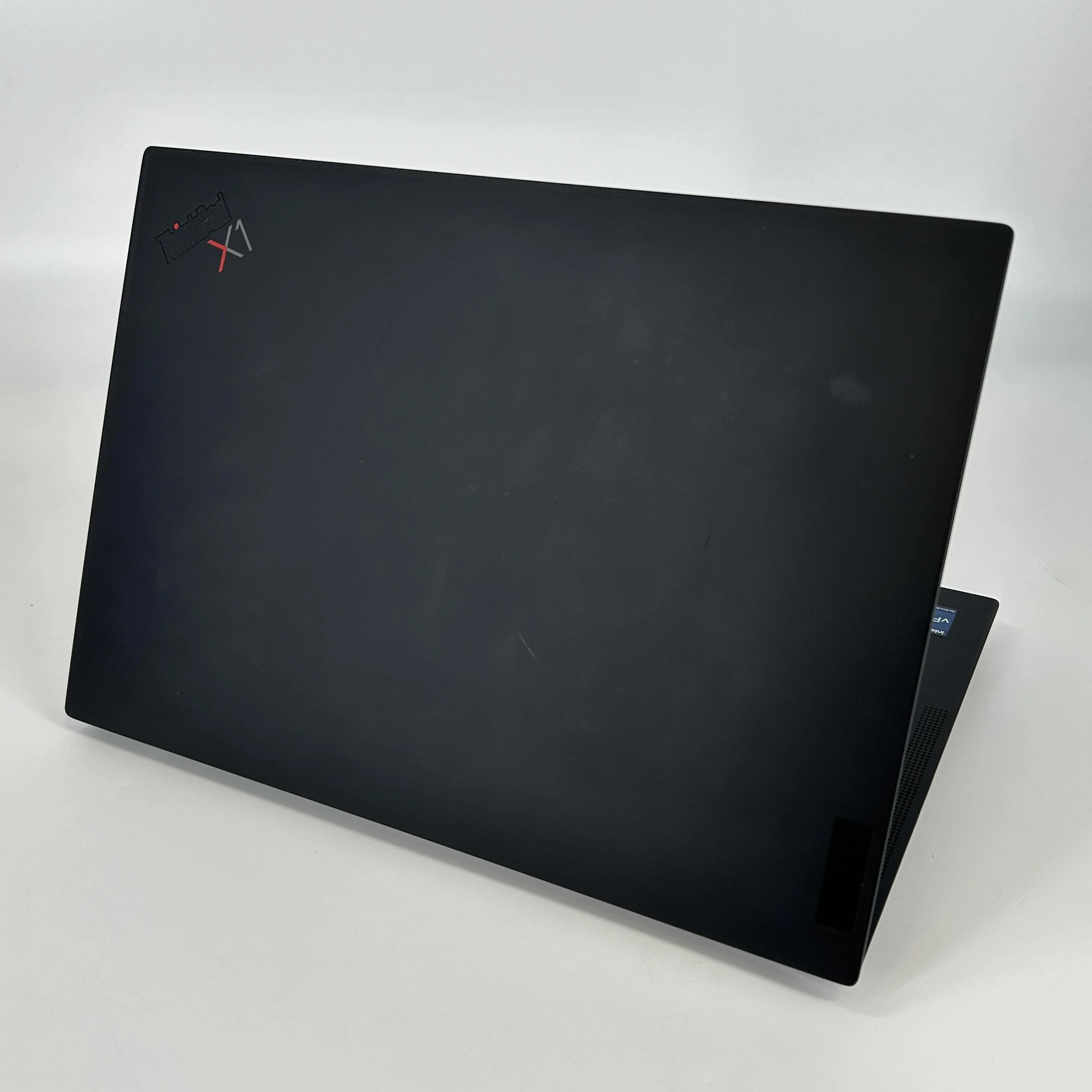 Lenovo ThinkPad X1 Carbon Gen 10 14 Black 2.2 GHz Intel Core i7 12th Gen. 32GB RAM 512GB Solid State Drive - Image 12