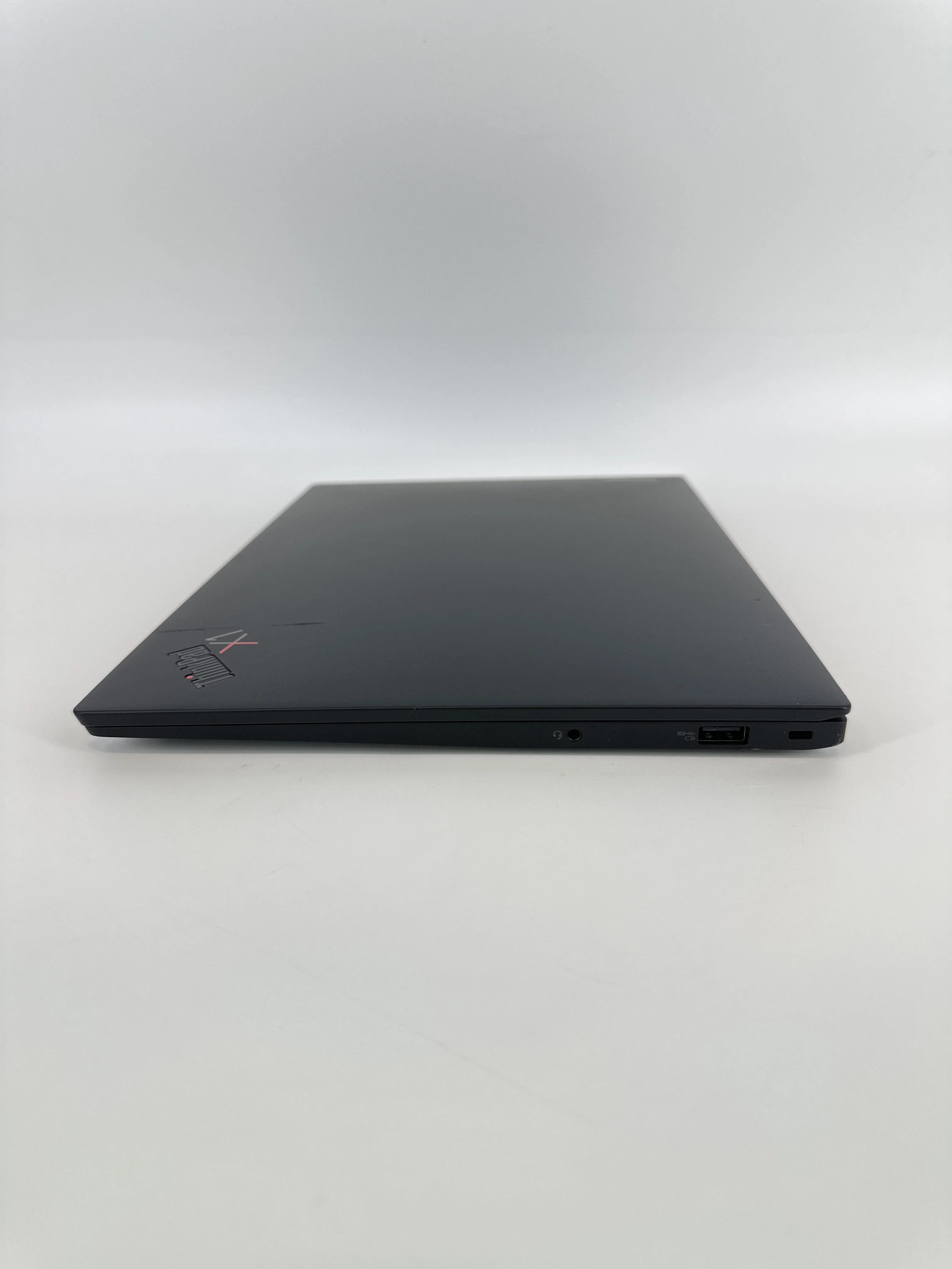 Lenovo ThinkPad X1 Carbon Gen 11 14 Black 1.8 GHz Intel Core i7 13th Gen. 32GB RAM 1TB Solid State Drive - Image 33