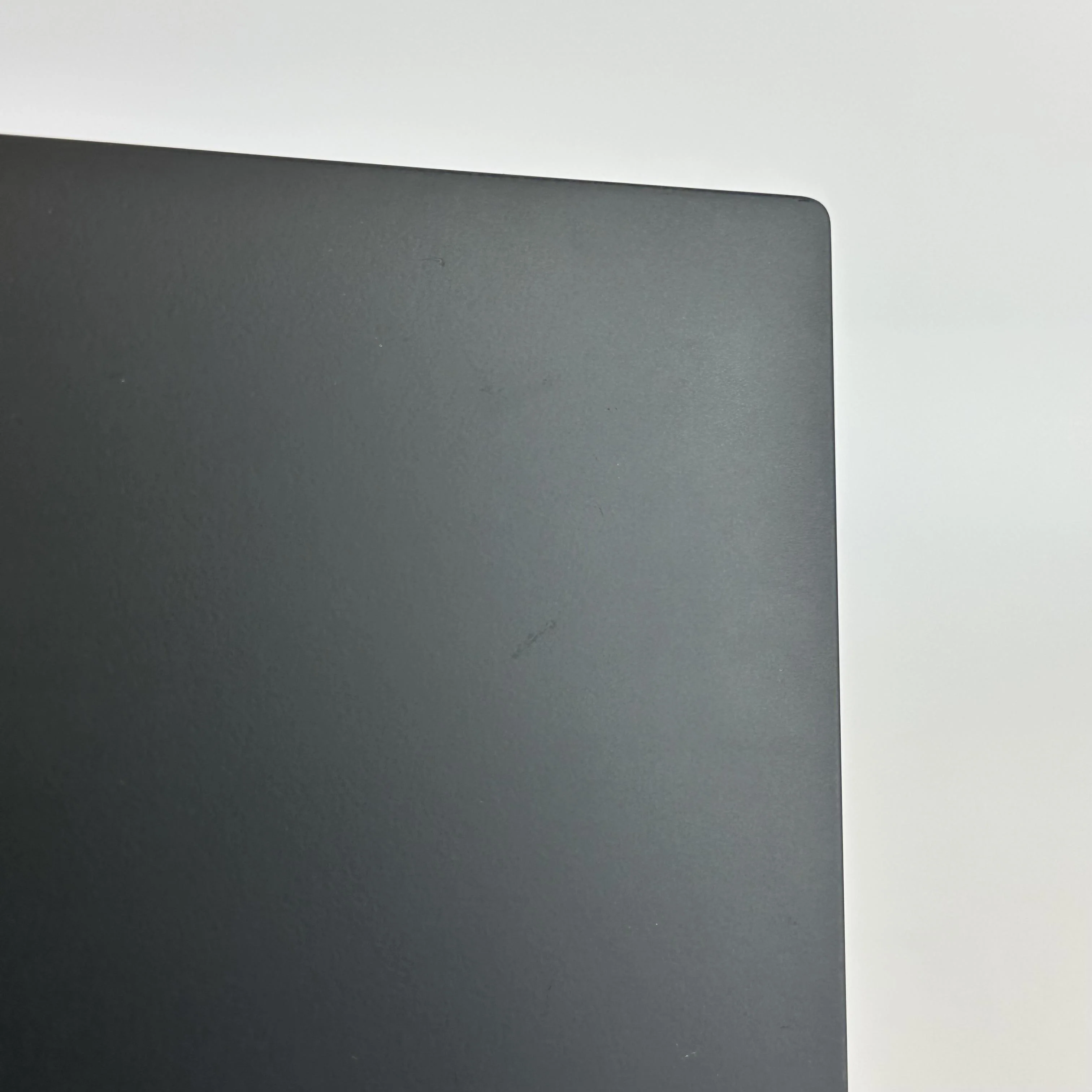 Lenovo ThinkPad X1 Carbon Gen 11 14 Gray 1.8 GHz Intel Core i7 13th Gen. 32GB RAM 512GB Solid State Drive - Image 10
