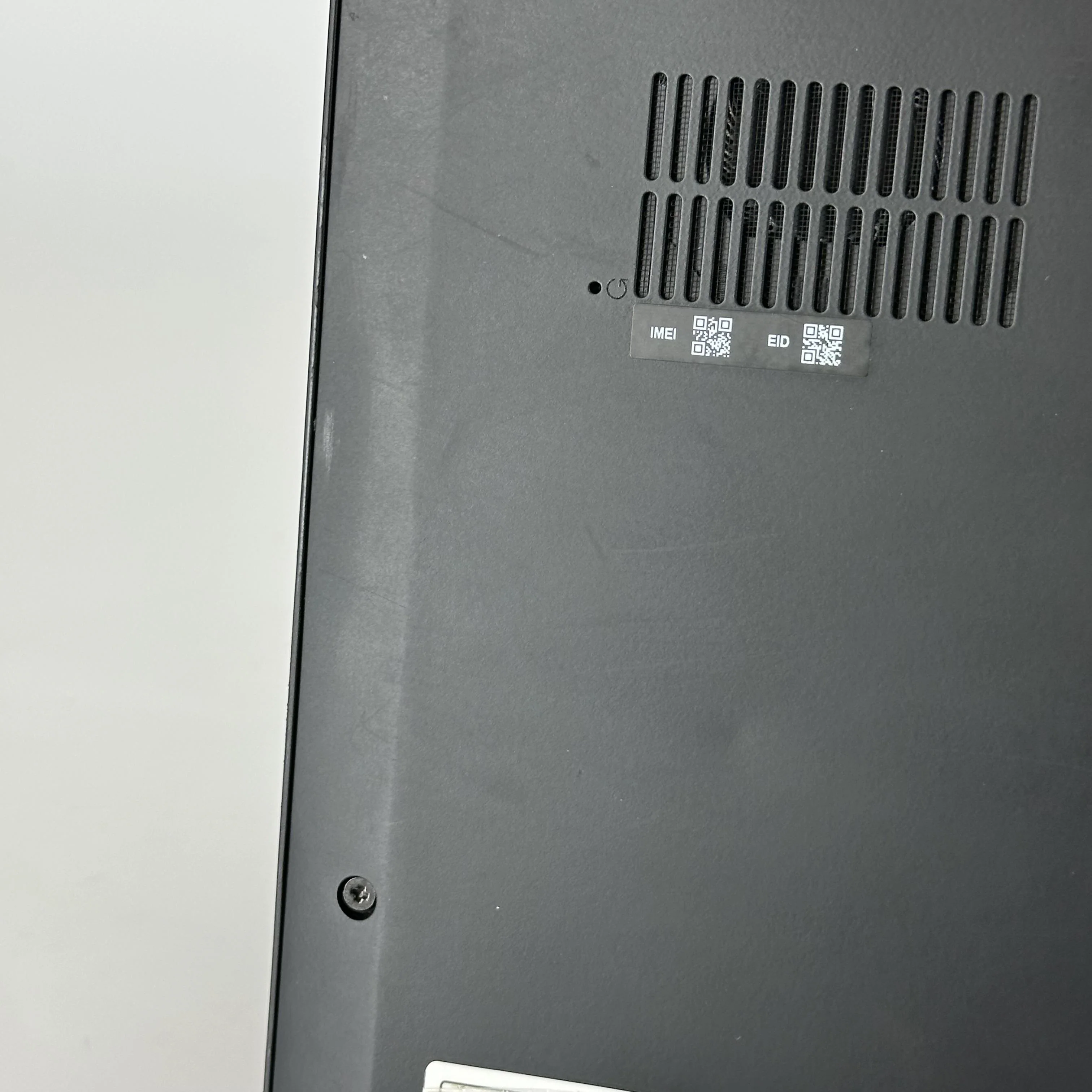 Lenovo ThinkPad X1 Carbon Gen 12 14 Black 1.4 GHz Intel Core Ultra 7 16GB RAM 512GB Solid State Drive - Image 13