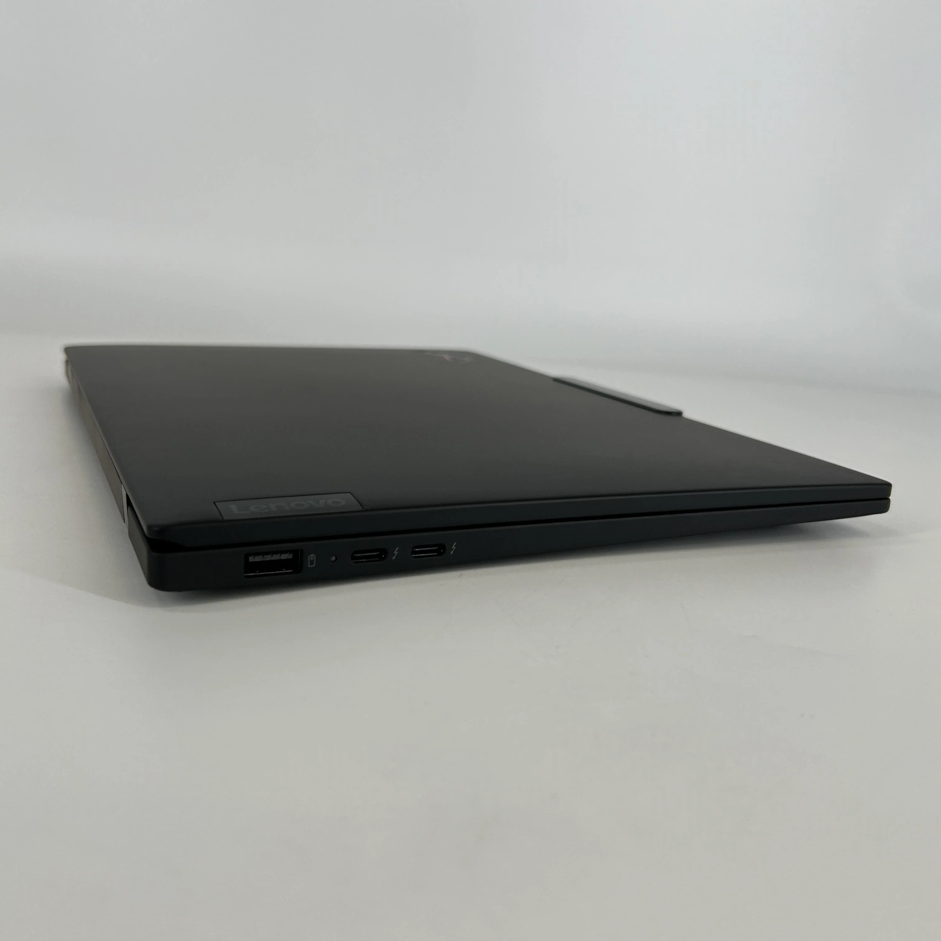 Lenovo ThinkPad X1 Carbon Gen 12 14 Black 1.7 GHz Intel Core Ultra 7 32GB RAM 512GB Solid State Drive - Image 6